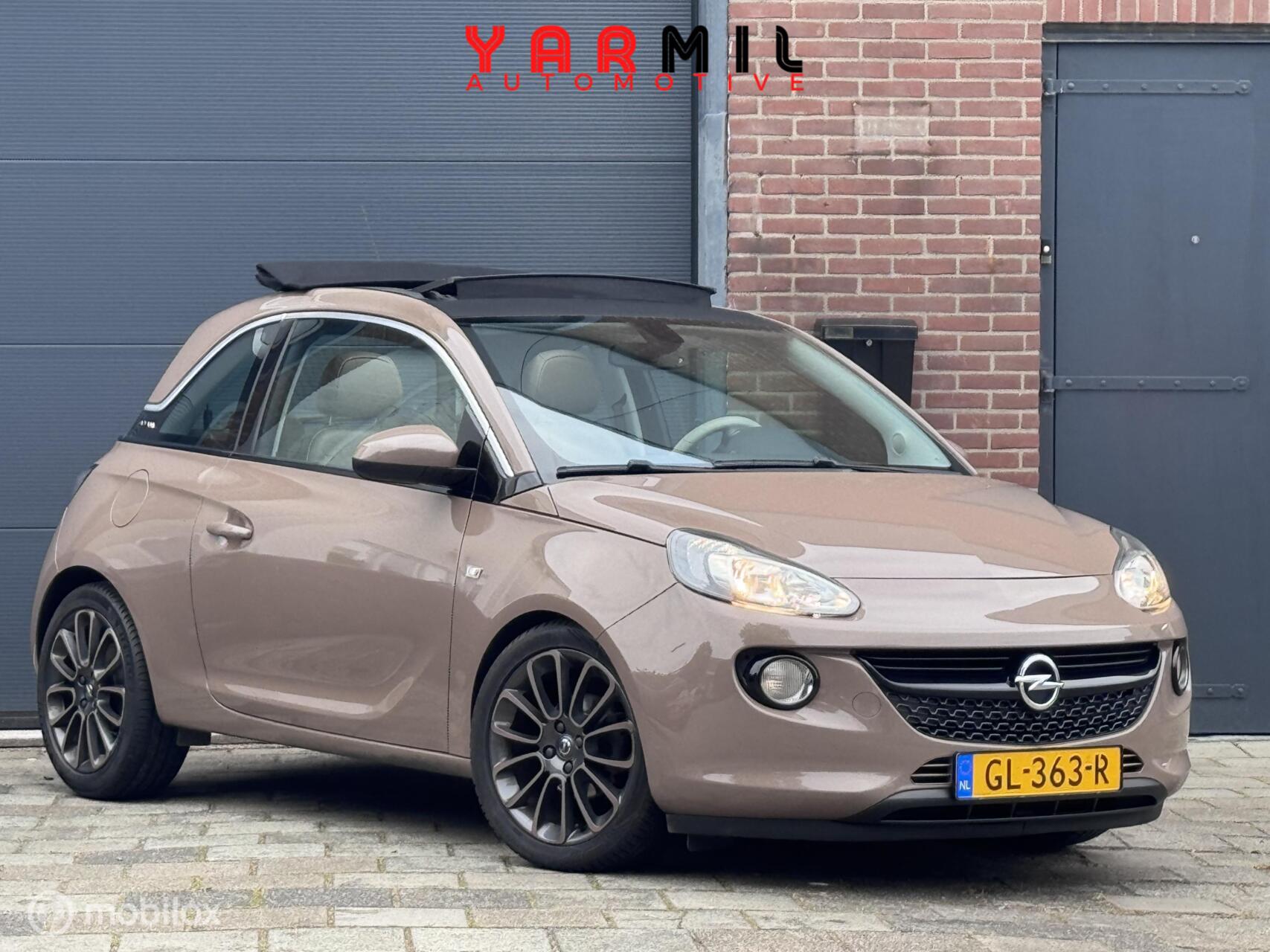 Foto van Opel Adam
