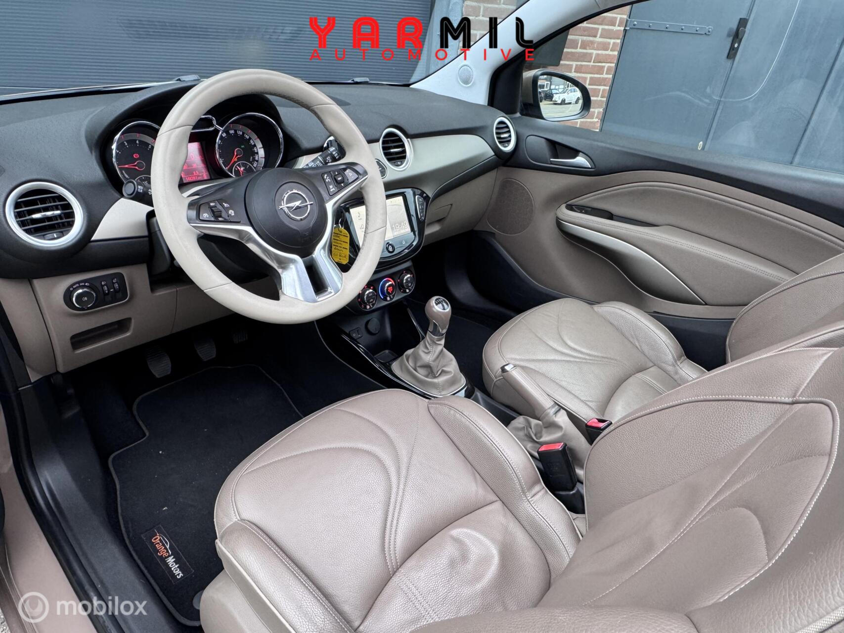 Foto van Opel Adam