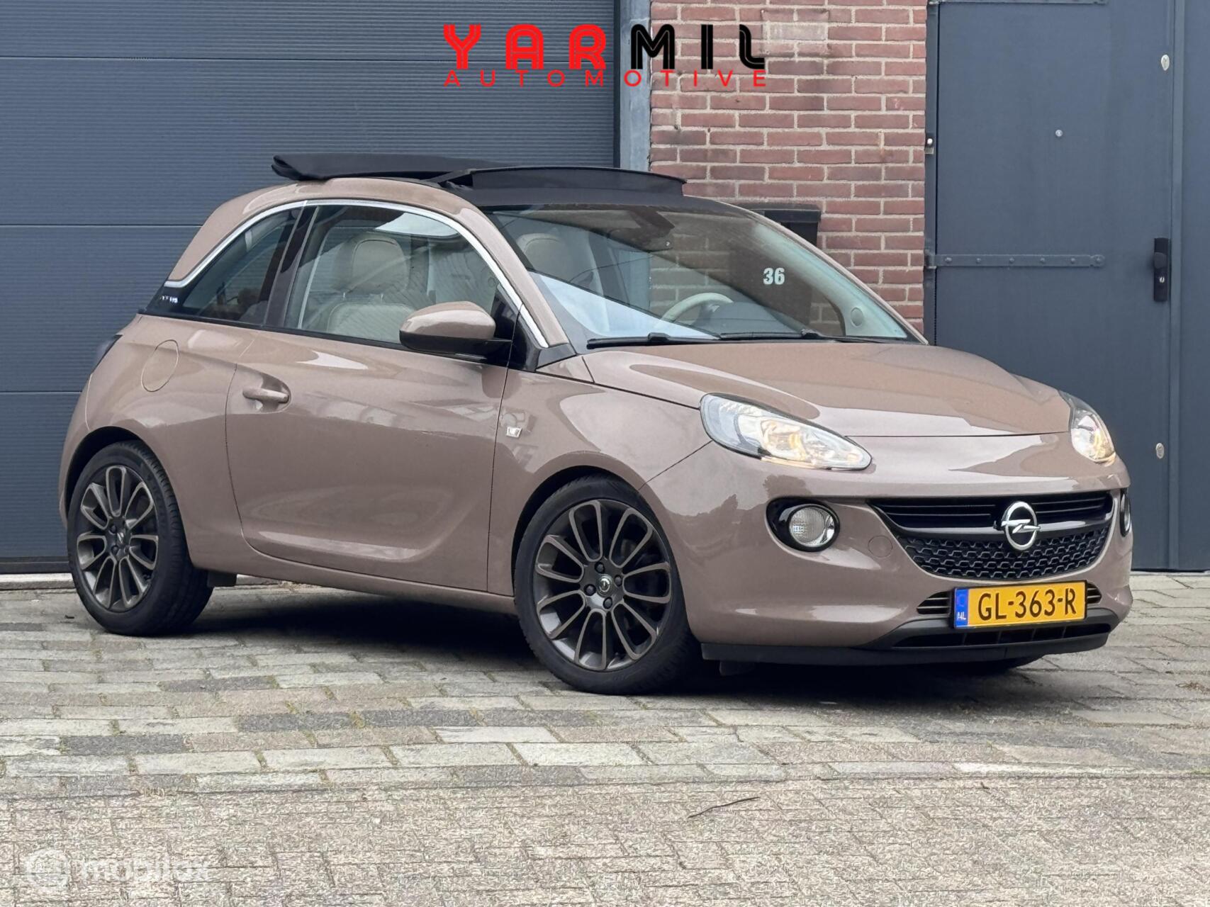 Foto van Opel Adam