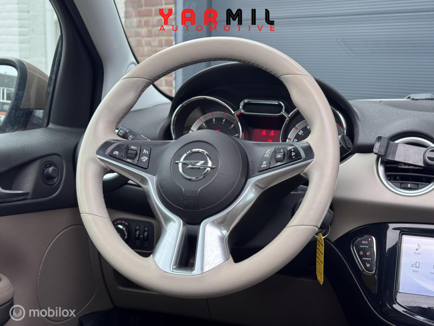 Foto van Opel Adam