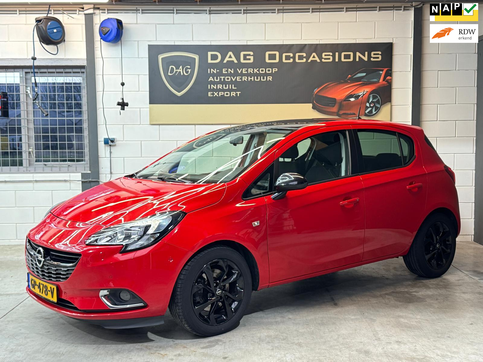 Opel Corsa 1.0 Turbo Color Edition CAMERA|NAVI|TREKHAAK|PDC|CRUISE 2015 - voorkant