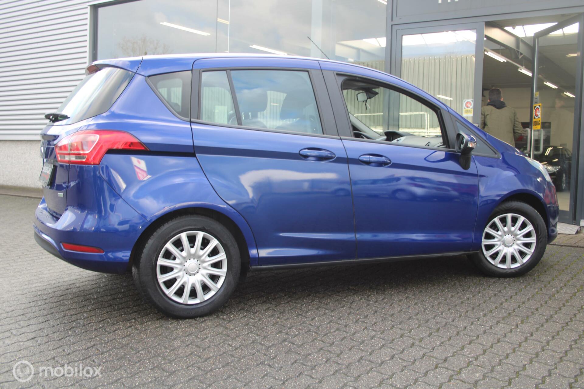 Foto van Ford B-max