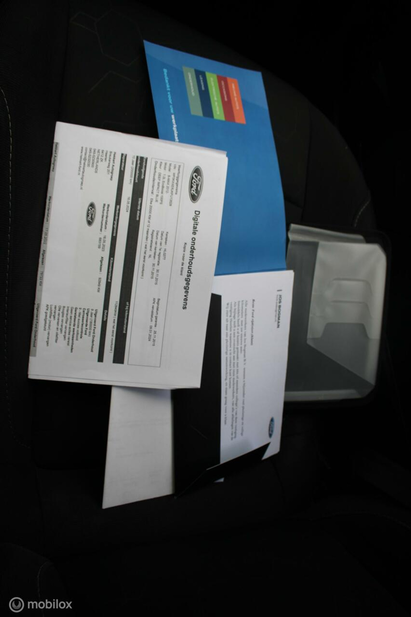 Foto van Ford B-max