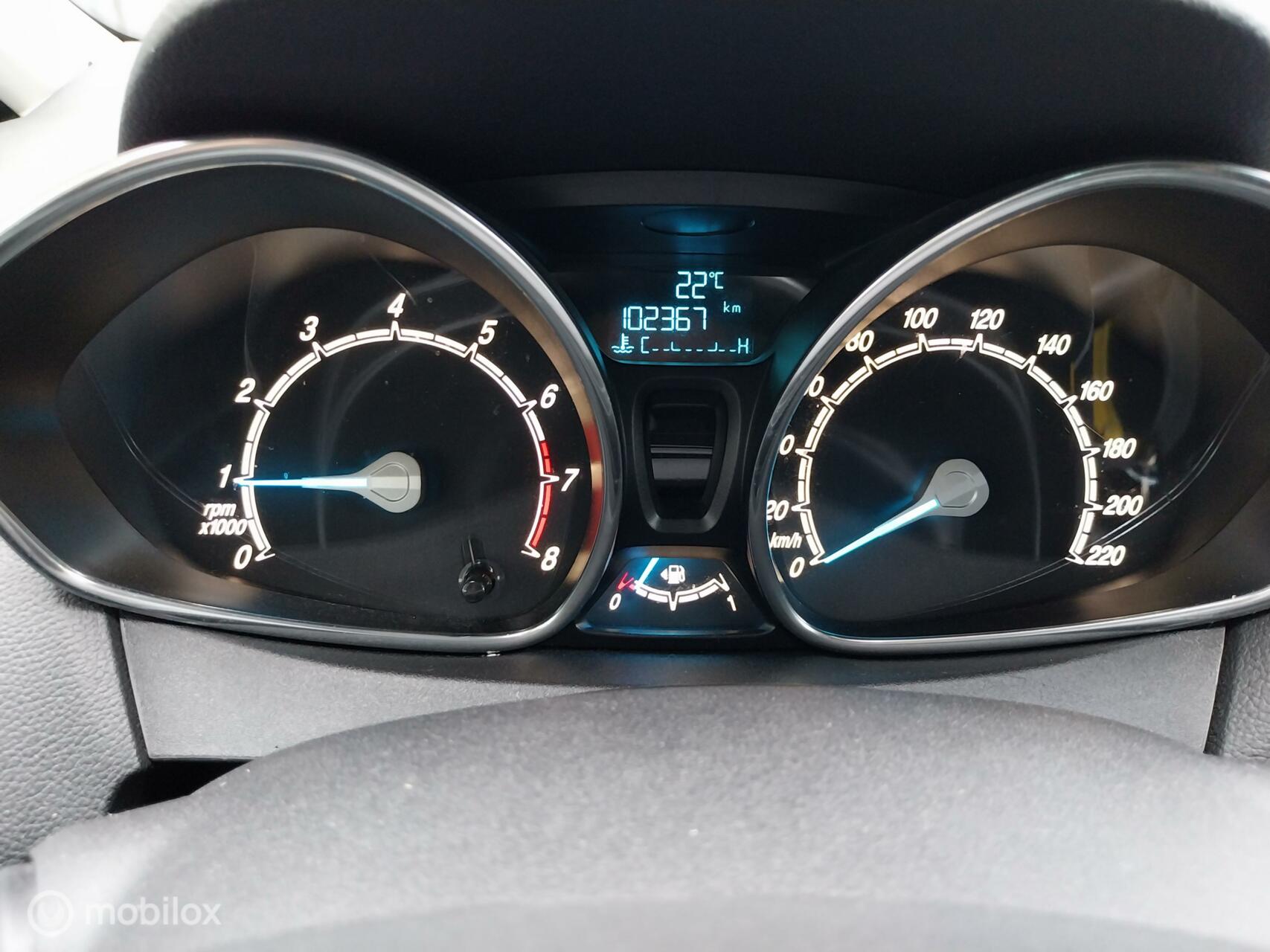 Foto van Ford B-max