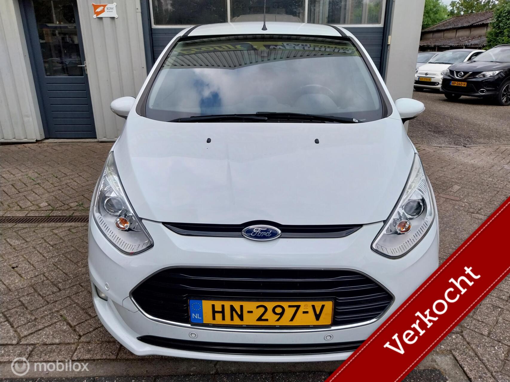 Foto van Ford B-max