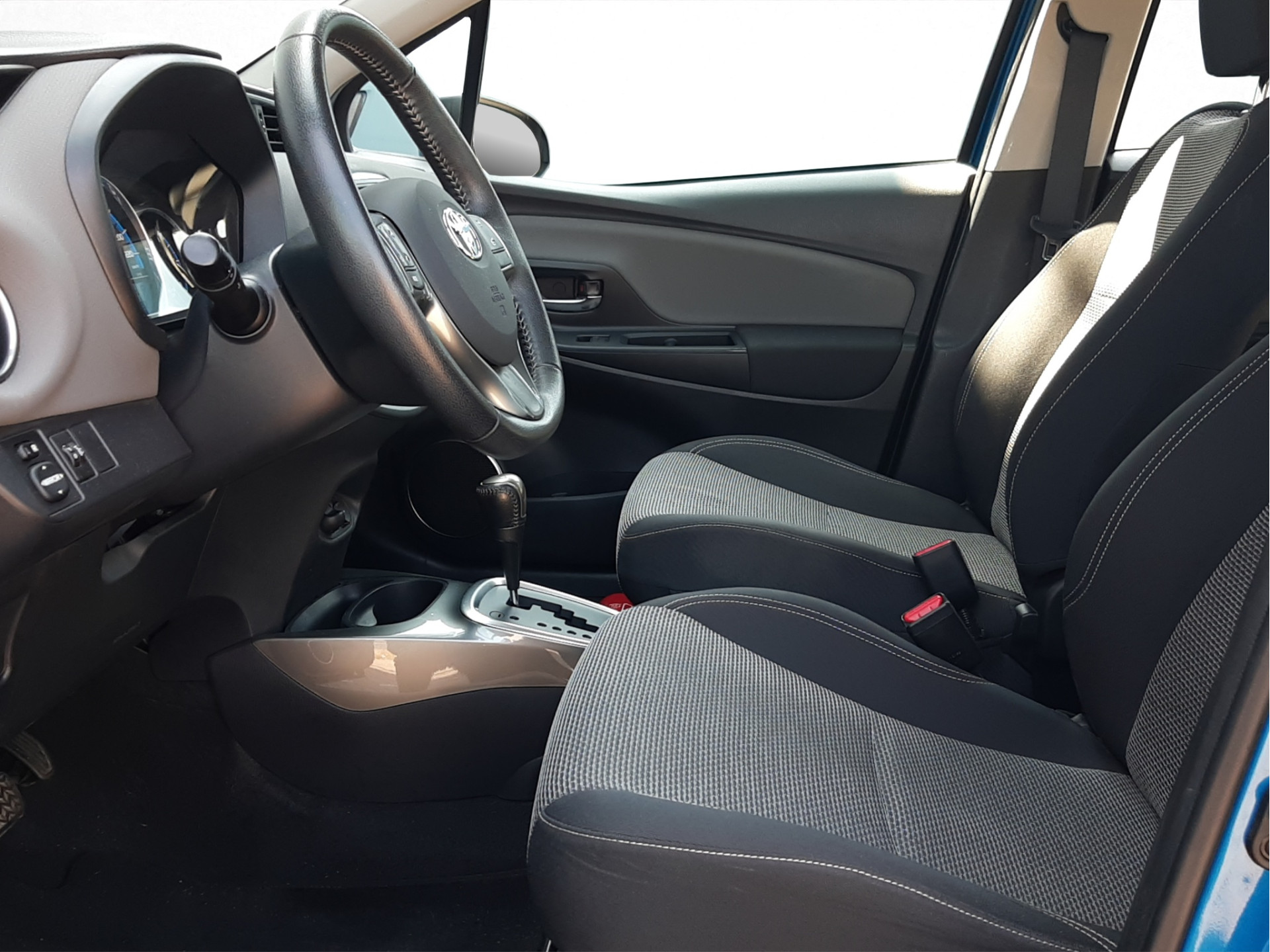 Foto van Toyota Toyota Yaris Hybrid
