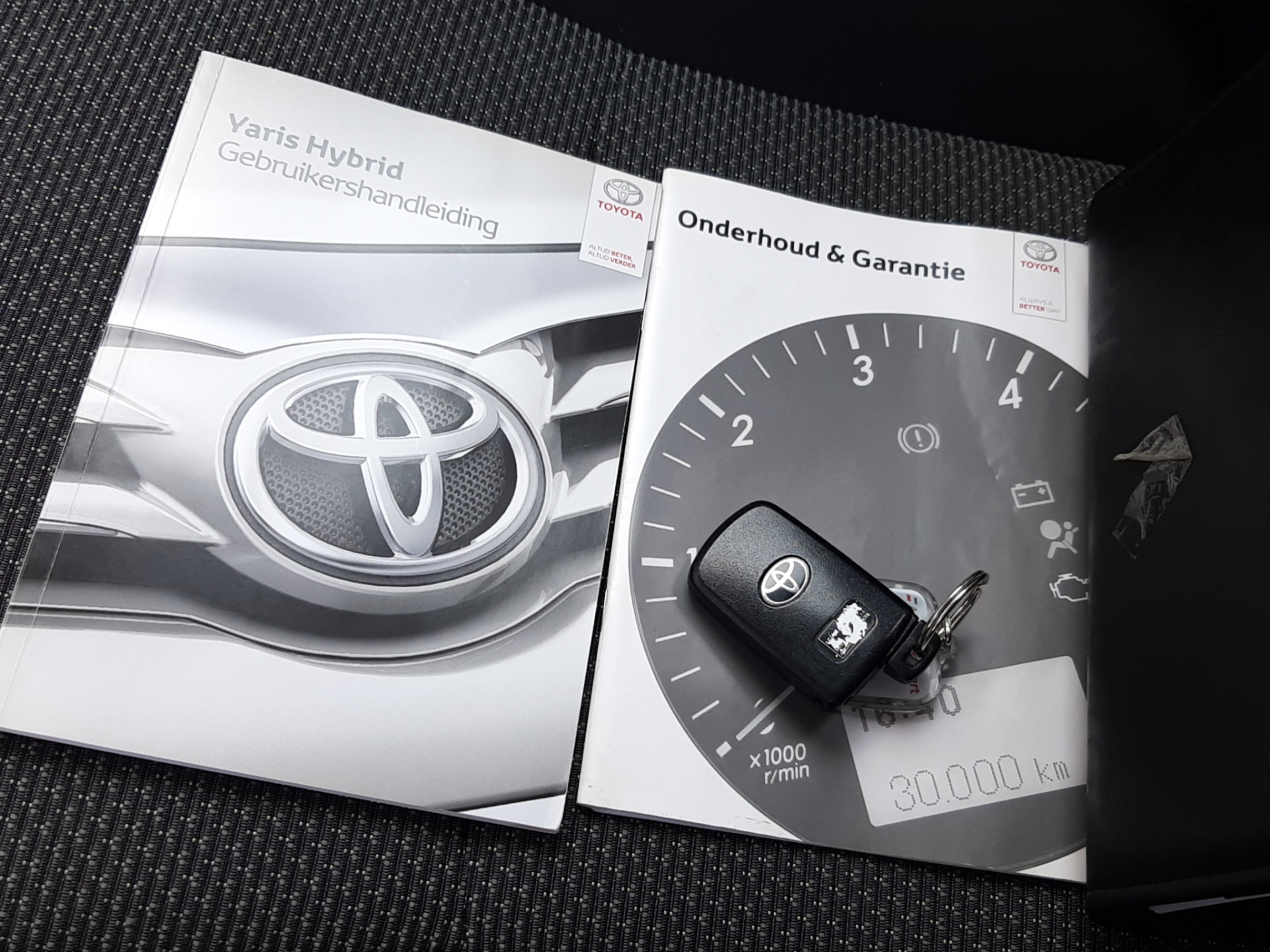 Foto van Toyota Toyota Yaris Hybrid