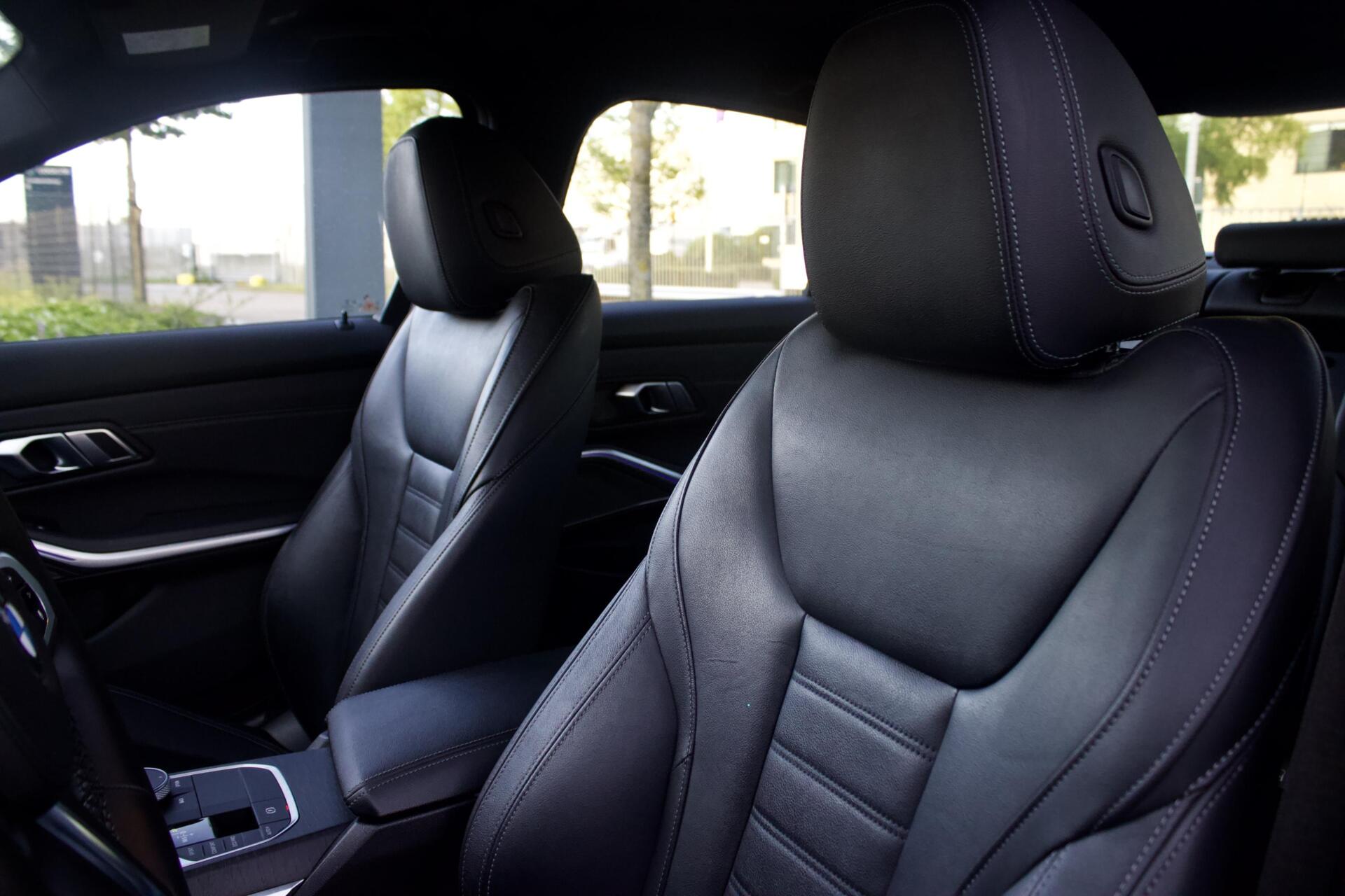 Foto van BMW 320i