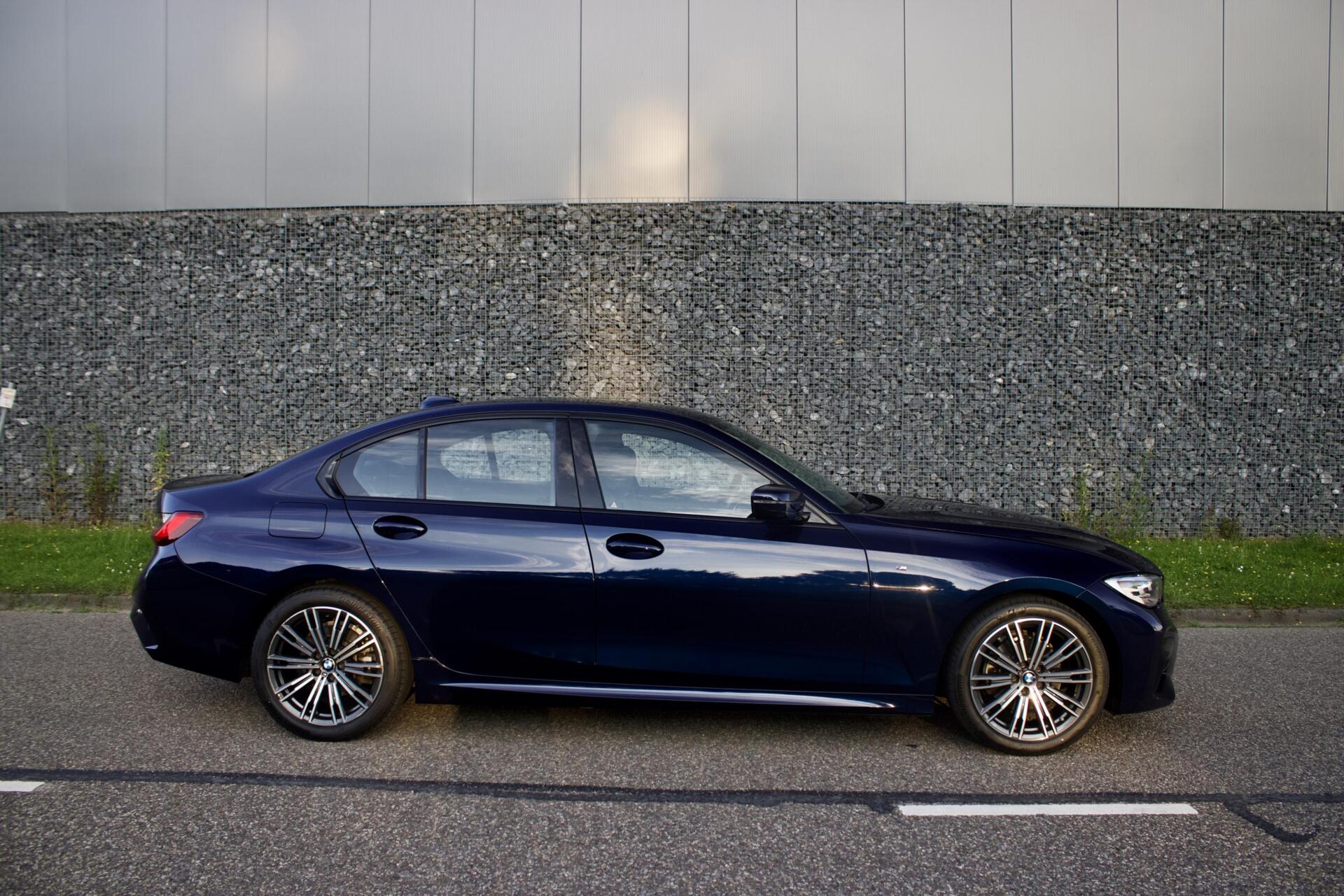 Foto van BMW 320i