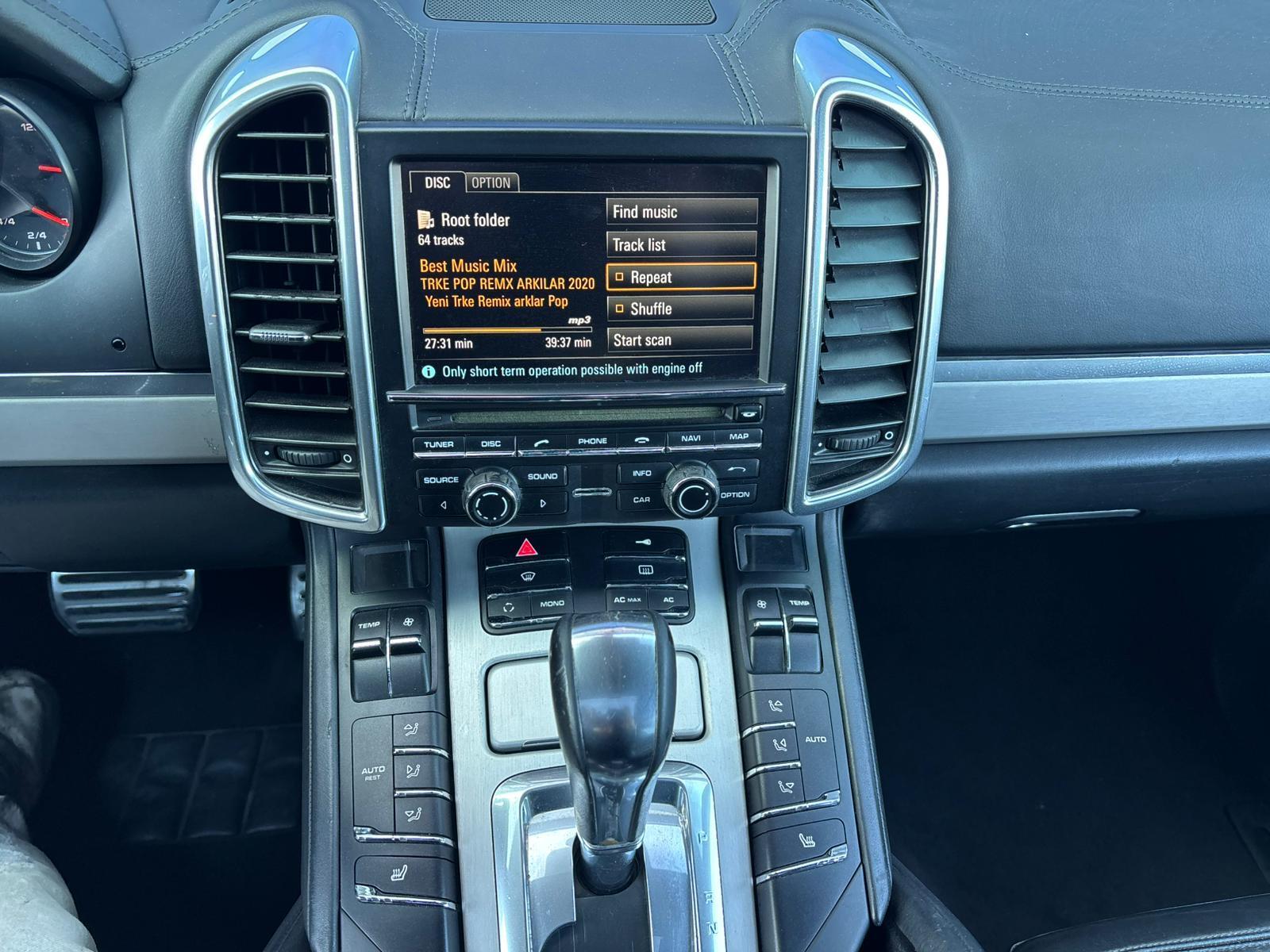 Foto van Porsche Cayenne Turbo
