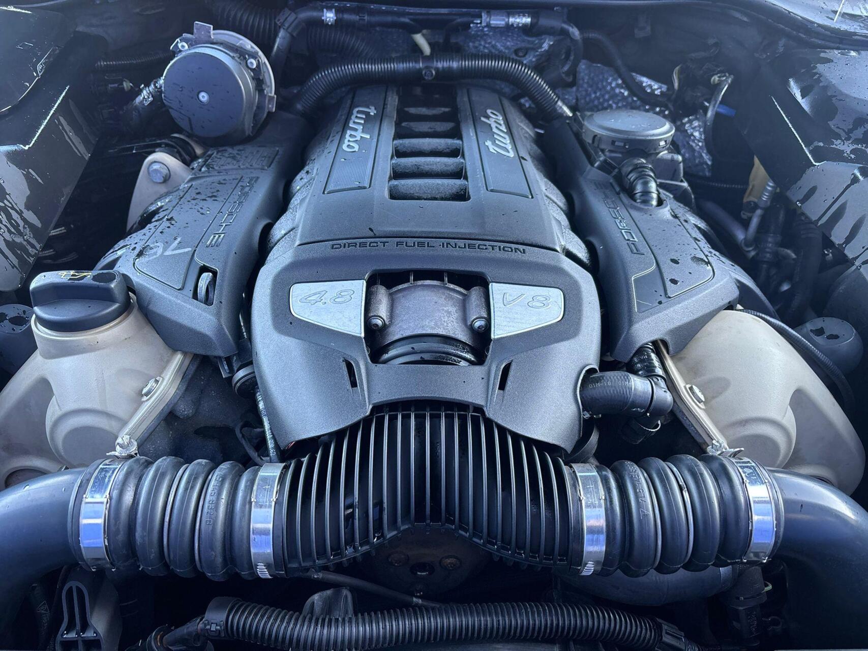 Foto van Porsche Cayenne Turbo