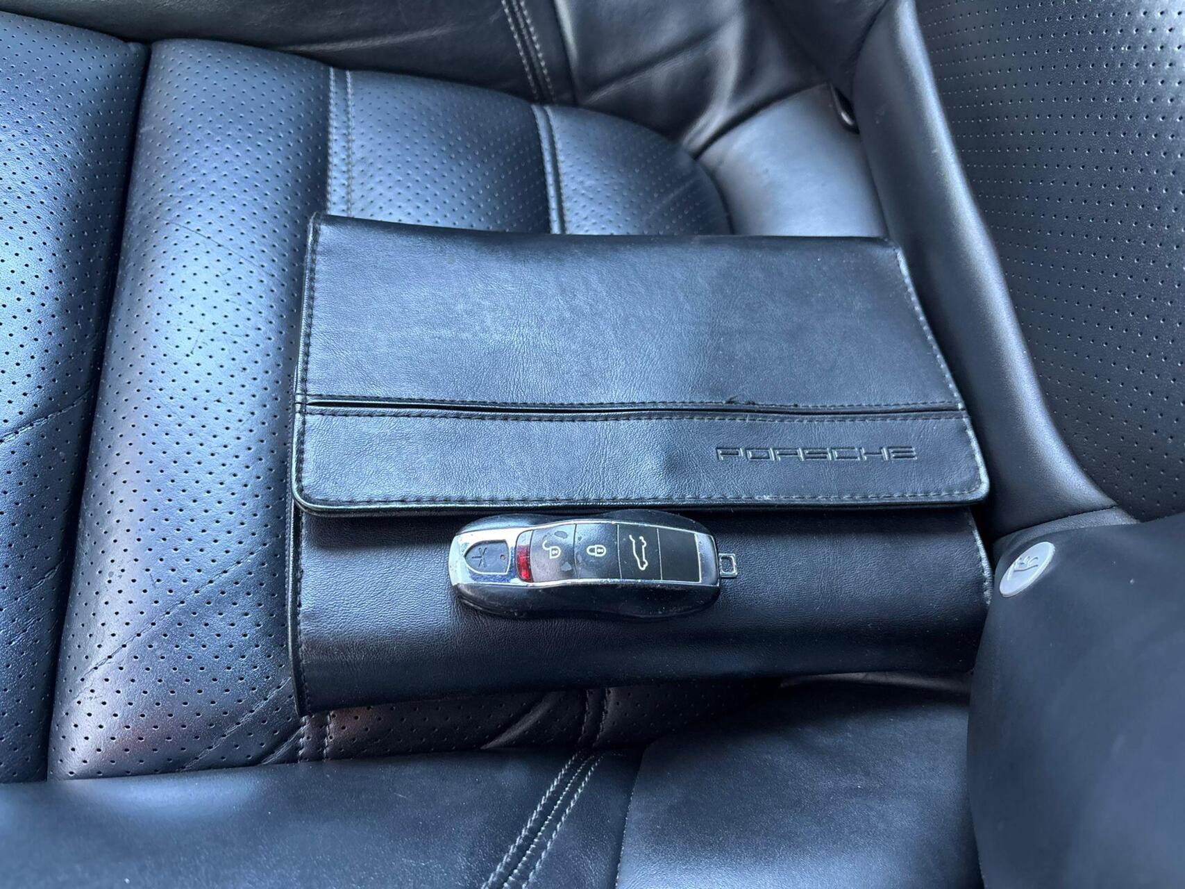 Foto van Porsche Cayenne Turbo