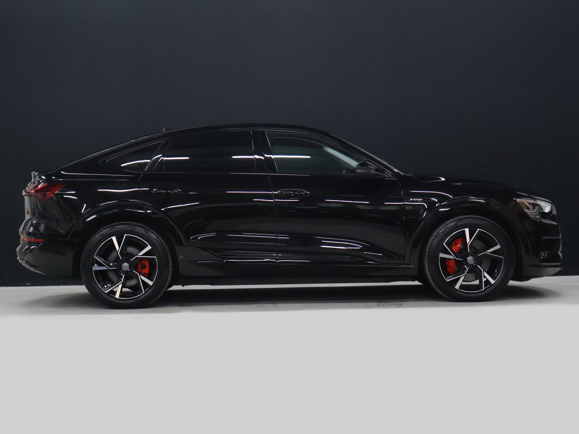 Foto van Audi E-tron Sportback 55