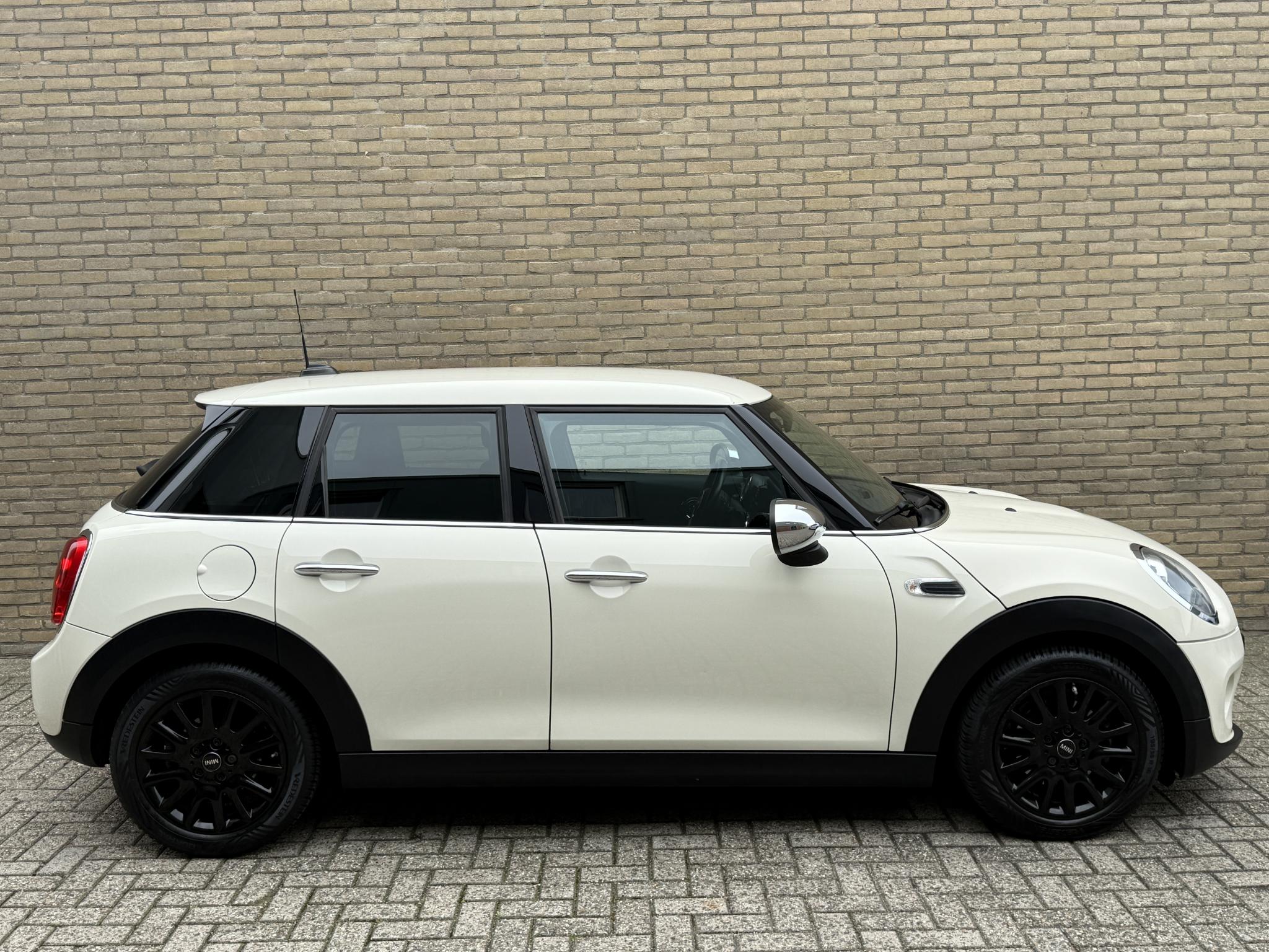 Foto van Mini One