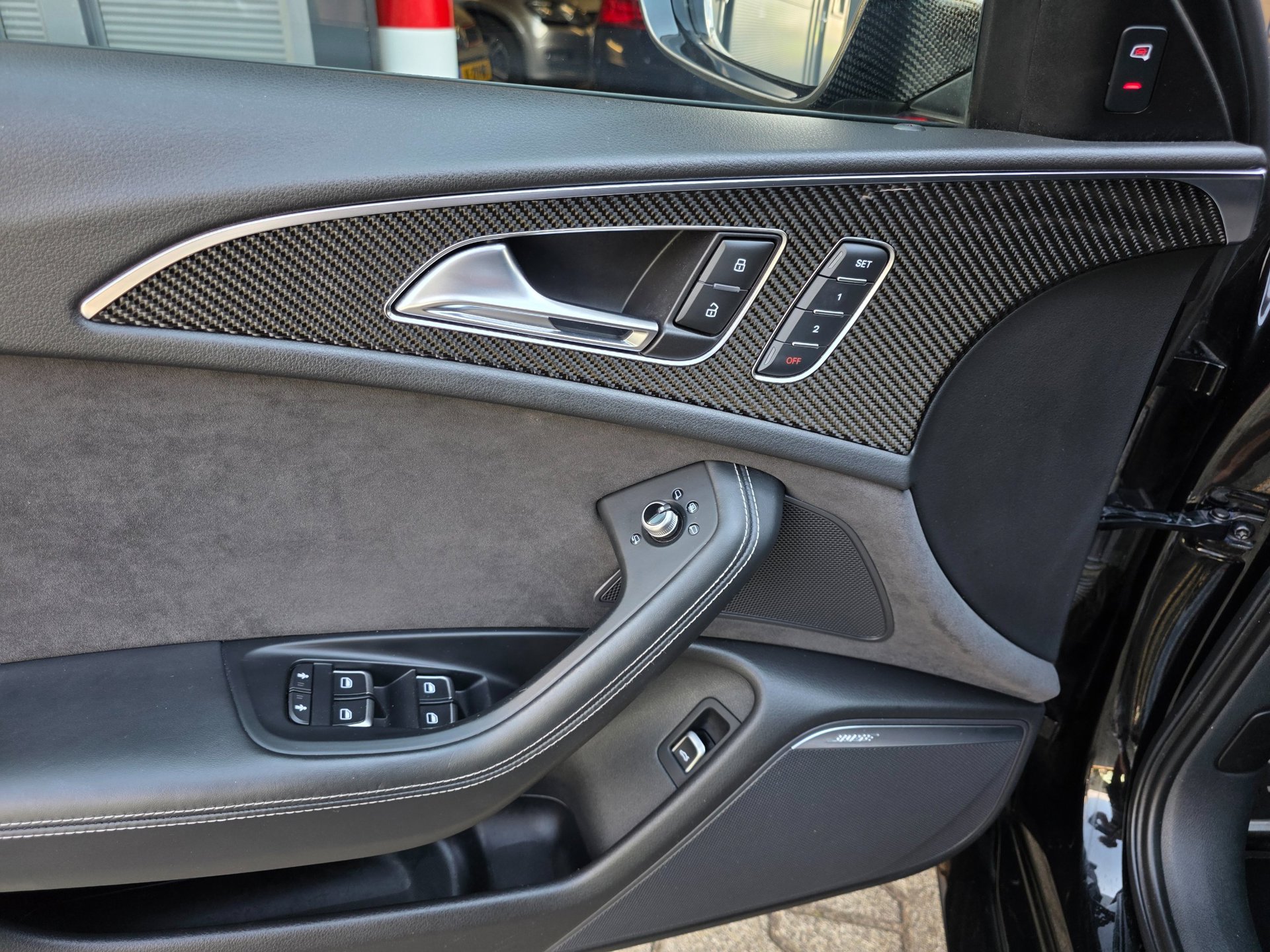 Foto van Audi RS 6 Avant Performance