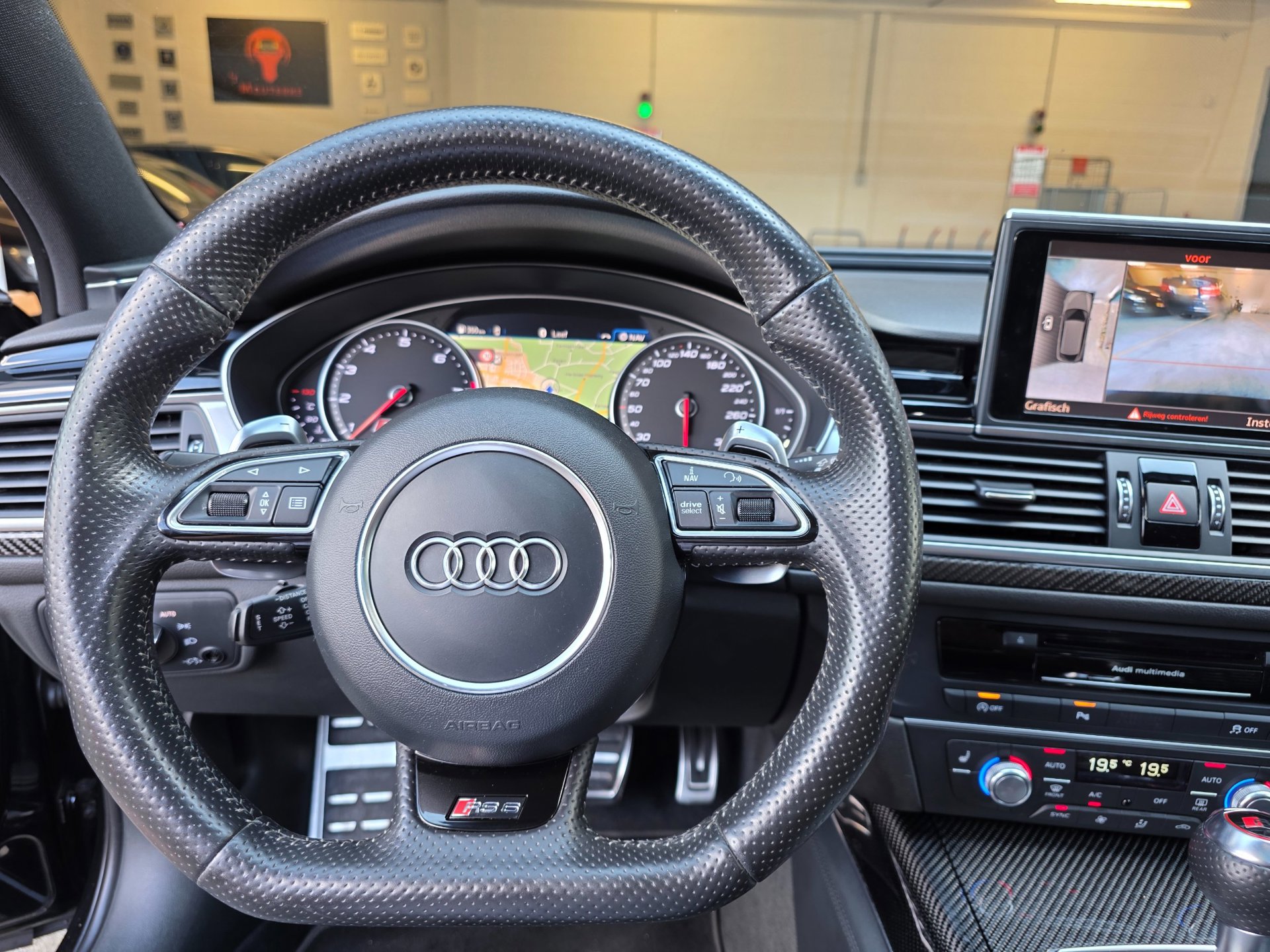 Foto van Audi RS 6 Avant Performance