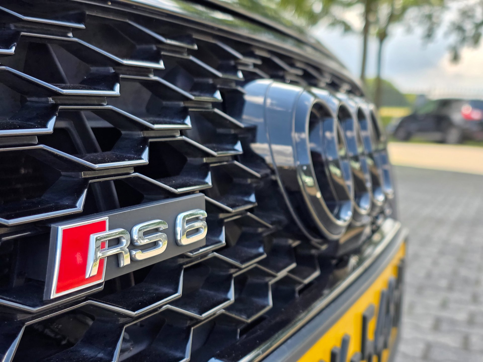 Foto van Audi RS 6 Avant Performance