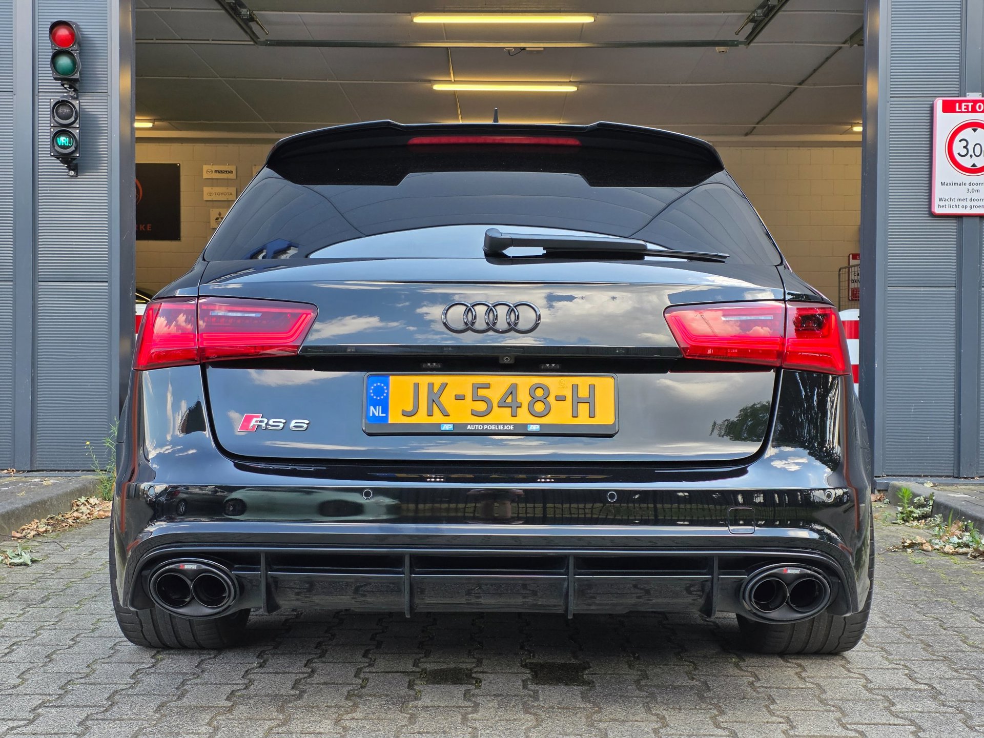 Foto van Audi RS 6 Avant Performance