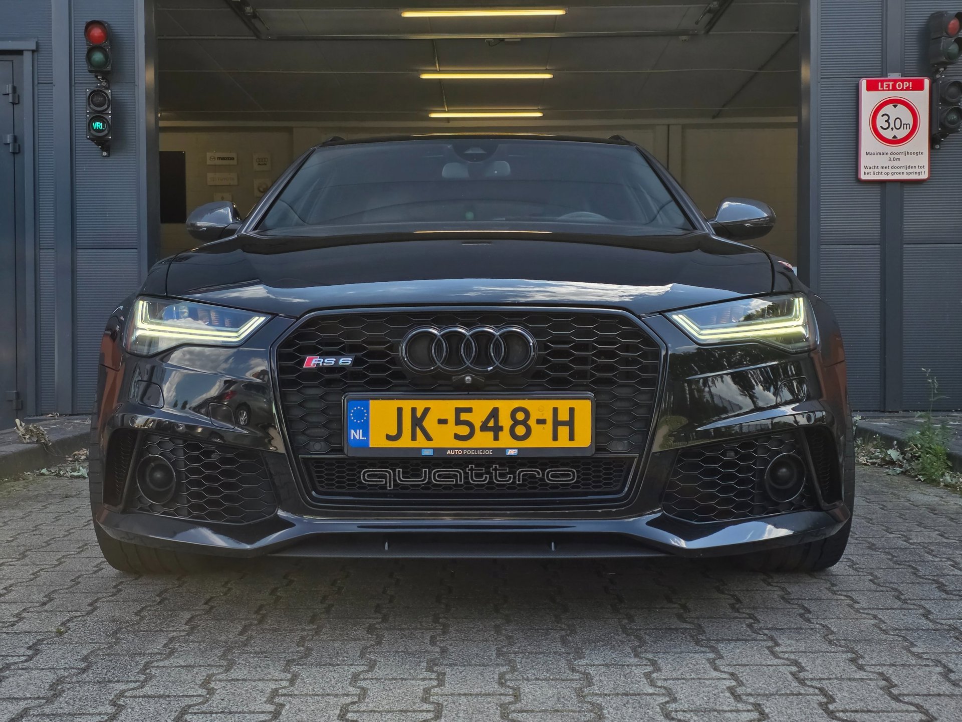 Foto van Audi RS 6 Avant Performance