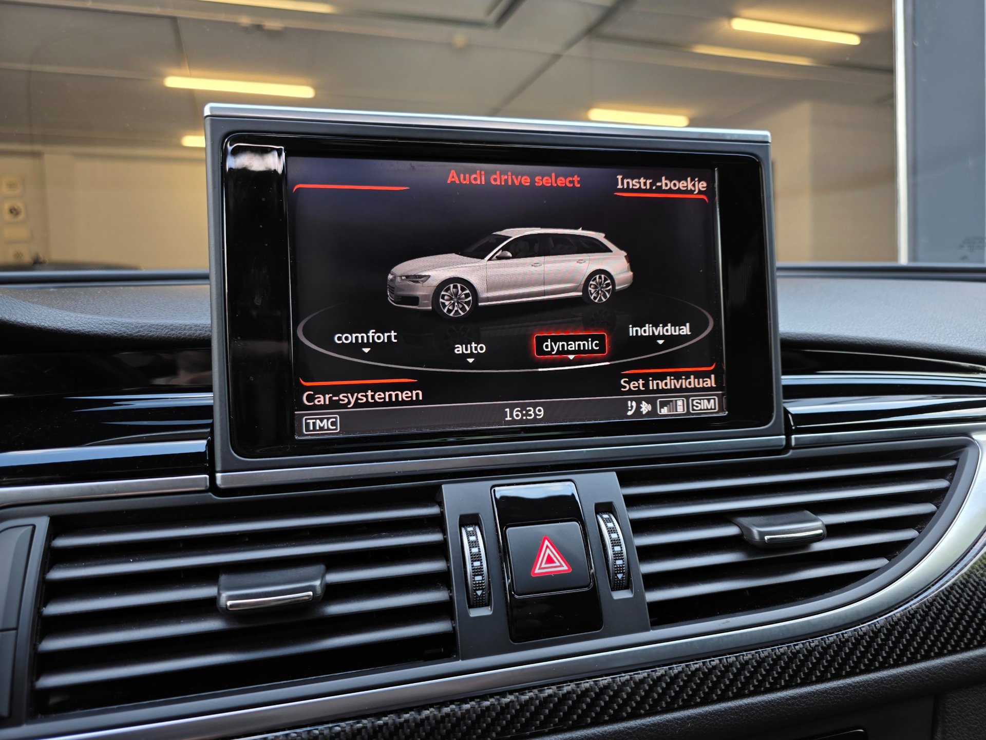 Foto van Audi RS 6 Avant Performance
