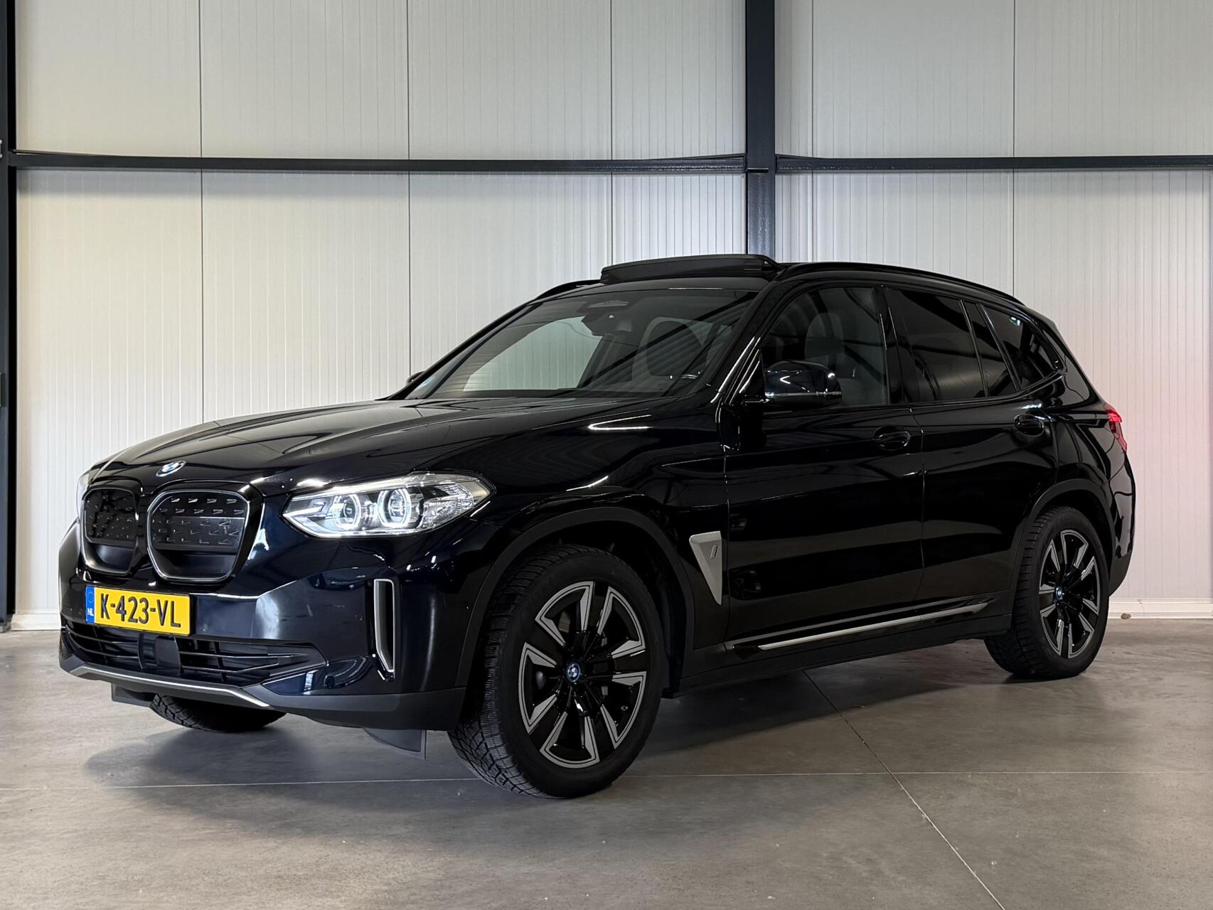 Foto van BMW Ix3