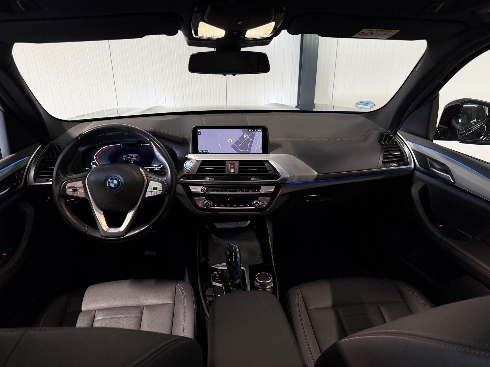 Foto van BMW Ix3