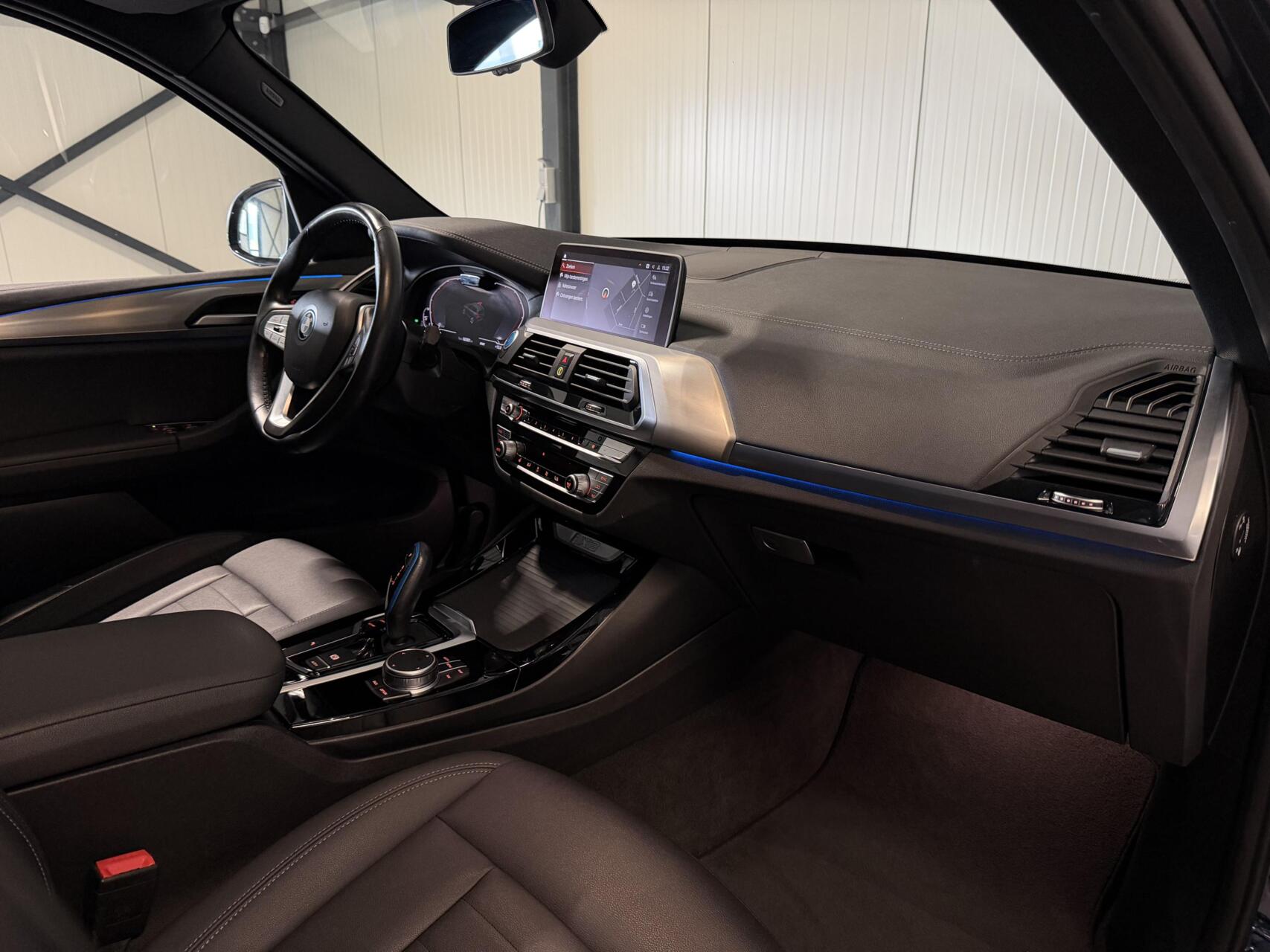 Foto van BMW Ix3