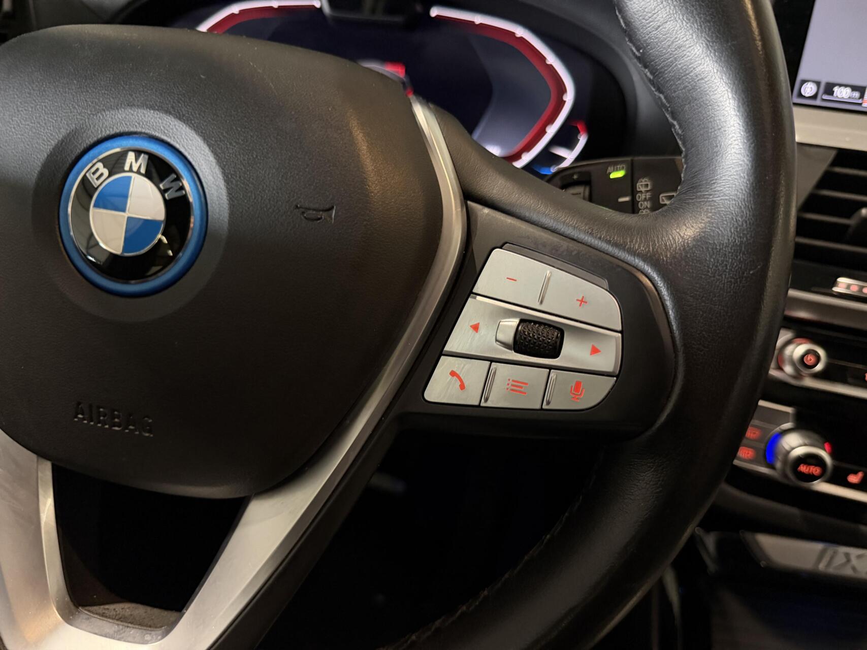 Foto van BMW Ix3