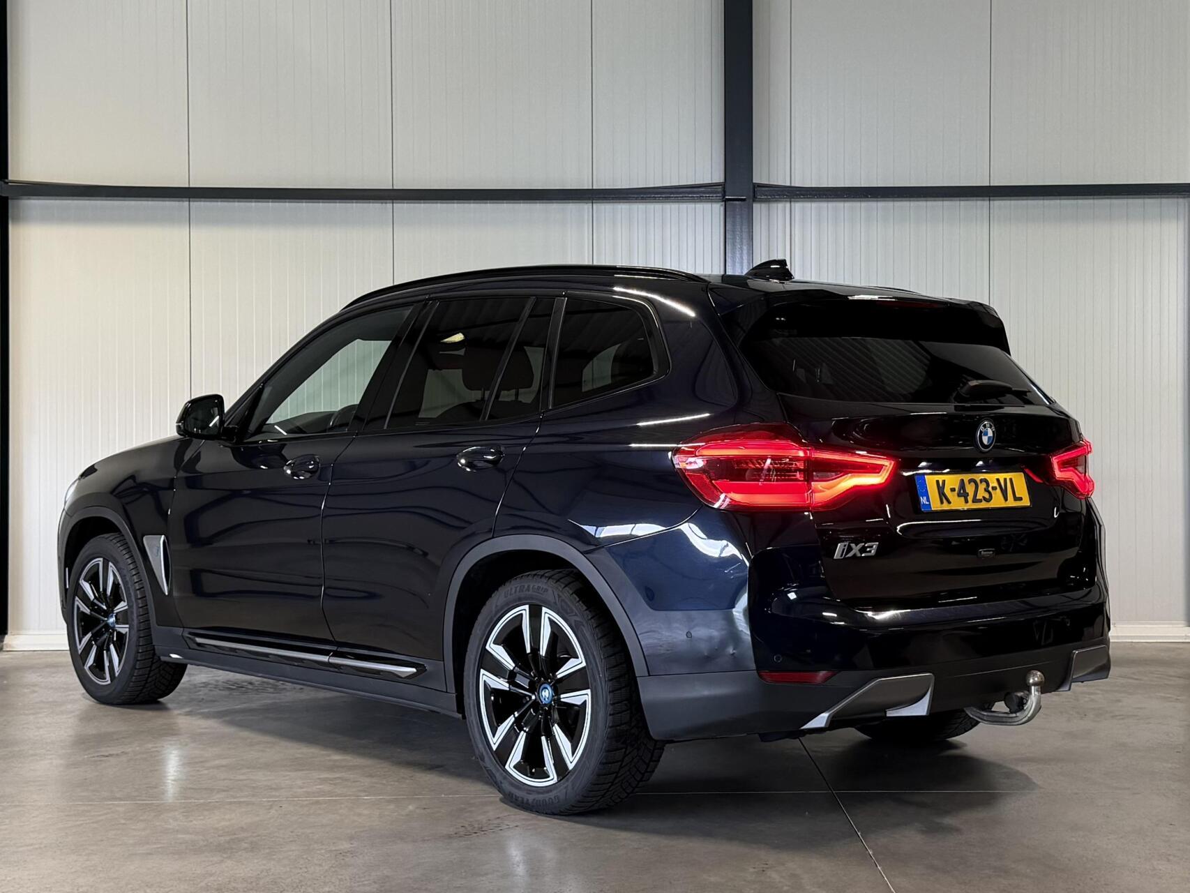 Foto van BMW Ix3