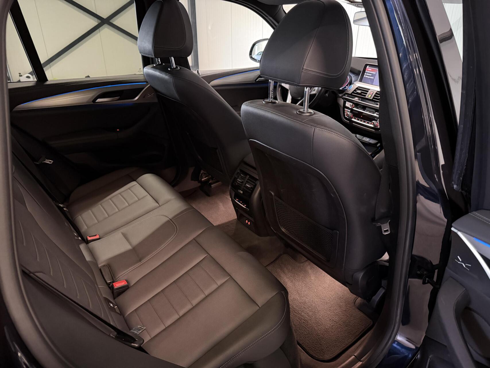 Foto van BMW Ix3