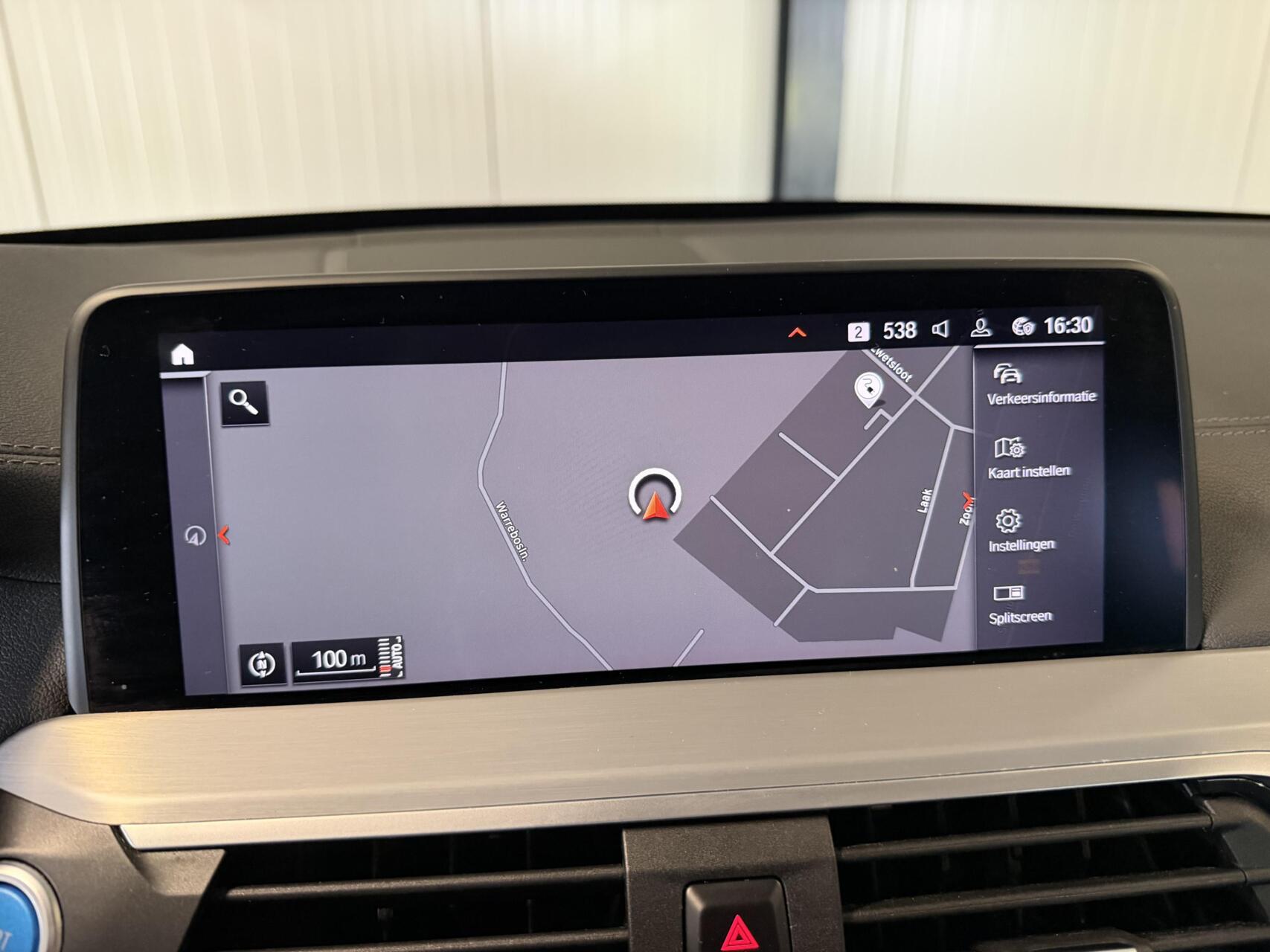 Foto van BMW Ix3