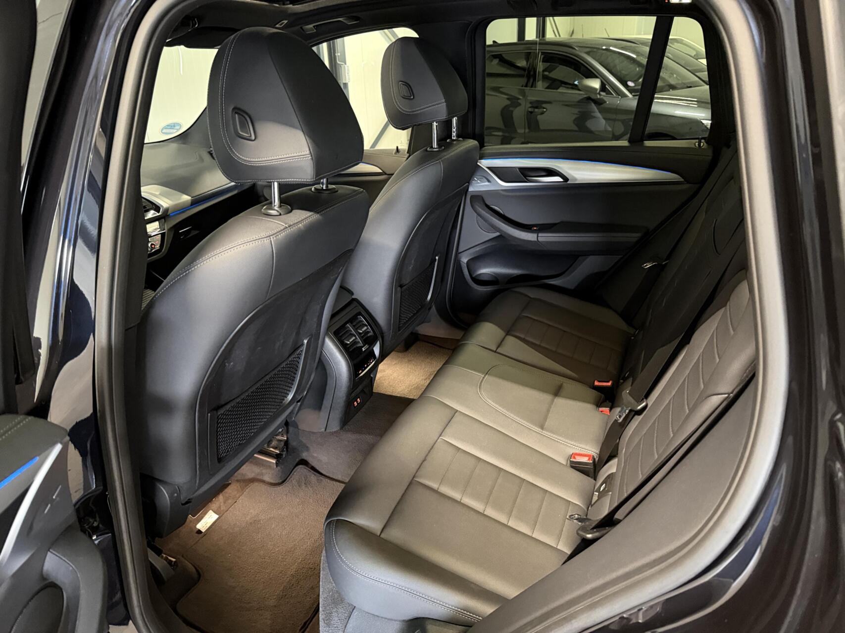 Foto van BMW Ix3