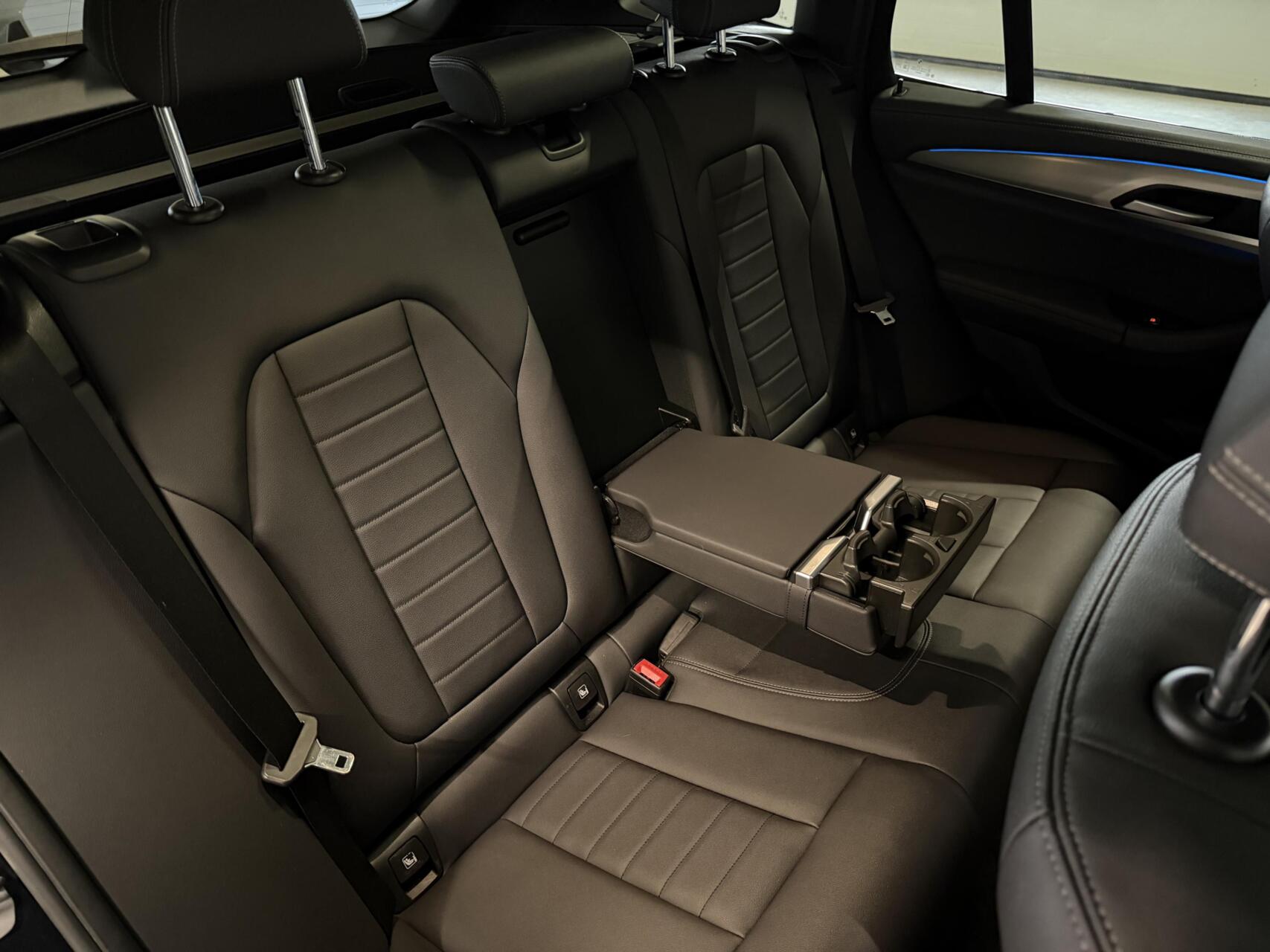 Foto van BMW Ix3