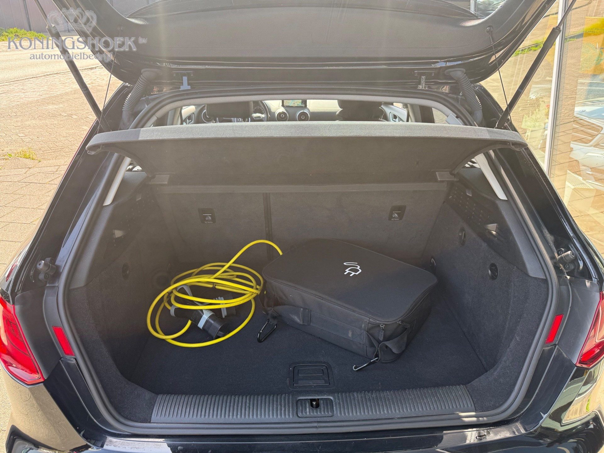 Foto van Audi A3 Sportback E-tron