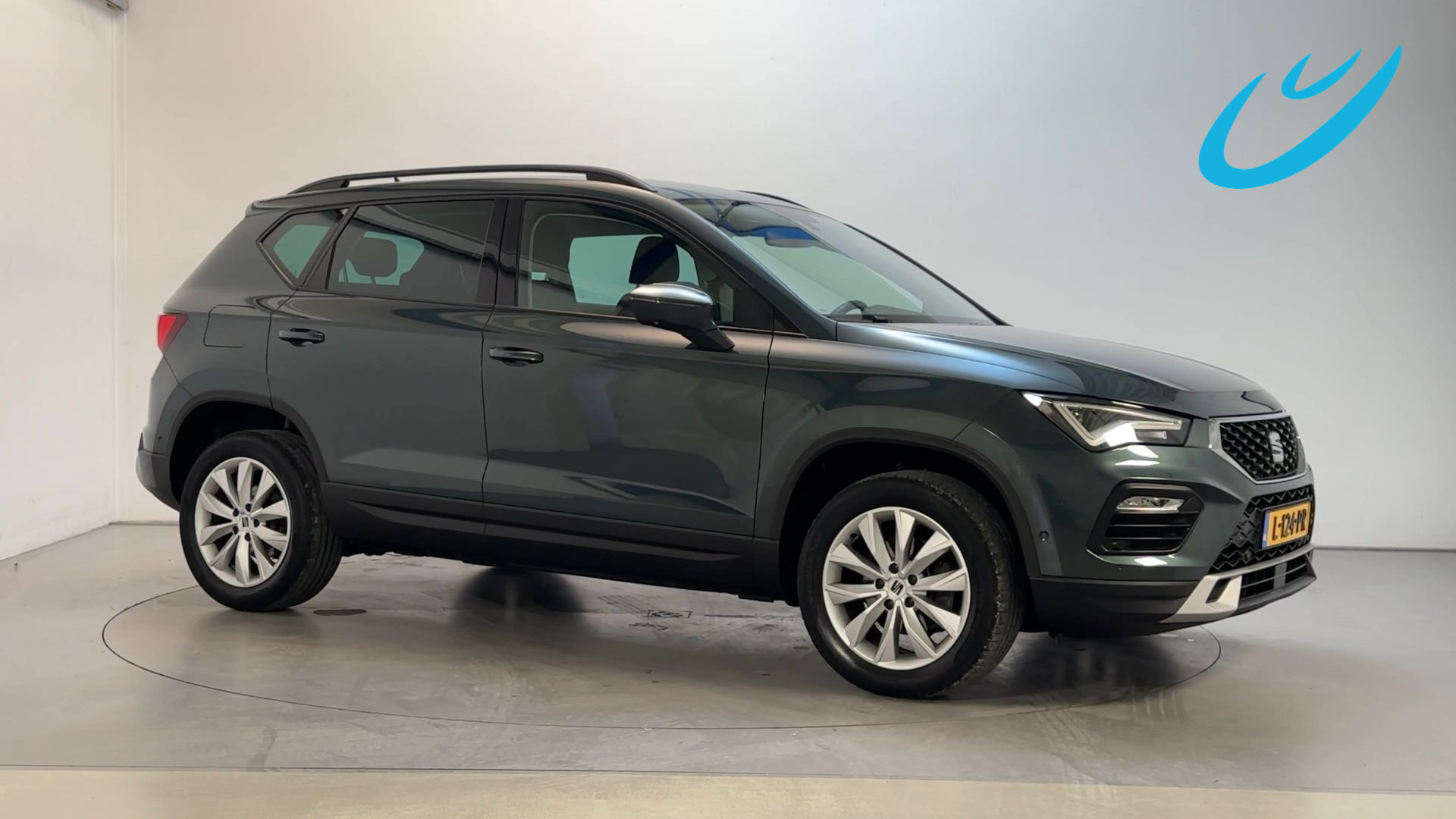 Seat Seat Ateca 1.5 TSI 150pk Style Business Intense Virtual Cockpit Camera Navigatie App-Connect 2021 - voorkant