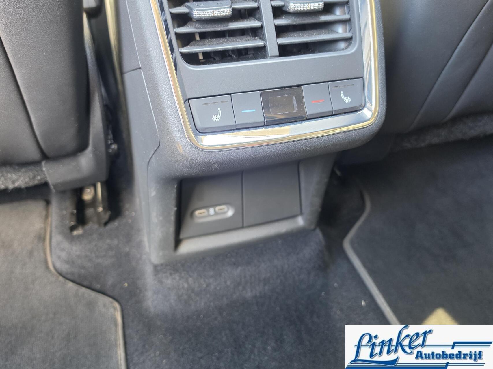 Foto van Skoda Enyaq 80