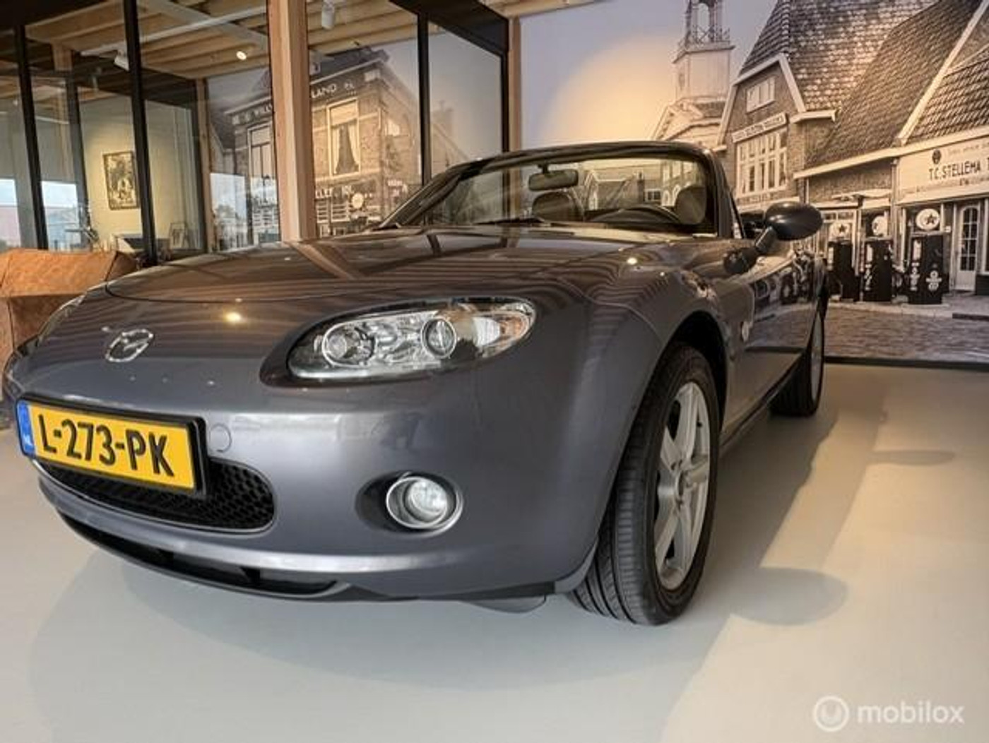 Mazda Mazda Mx-5 1.8 Exclusive  Roadster 2008 - voorkant