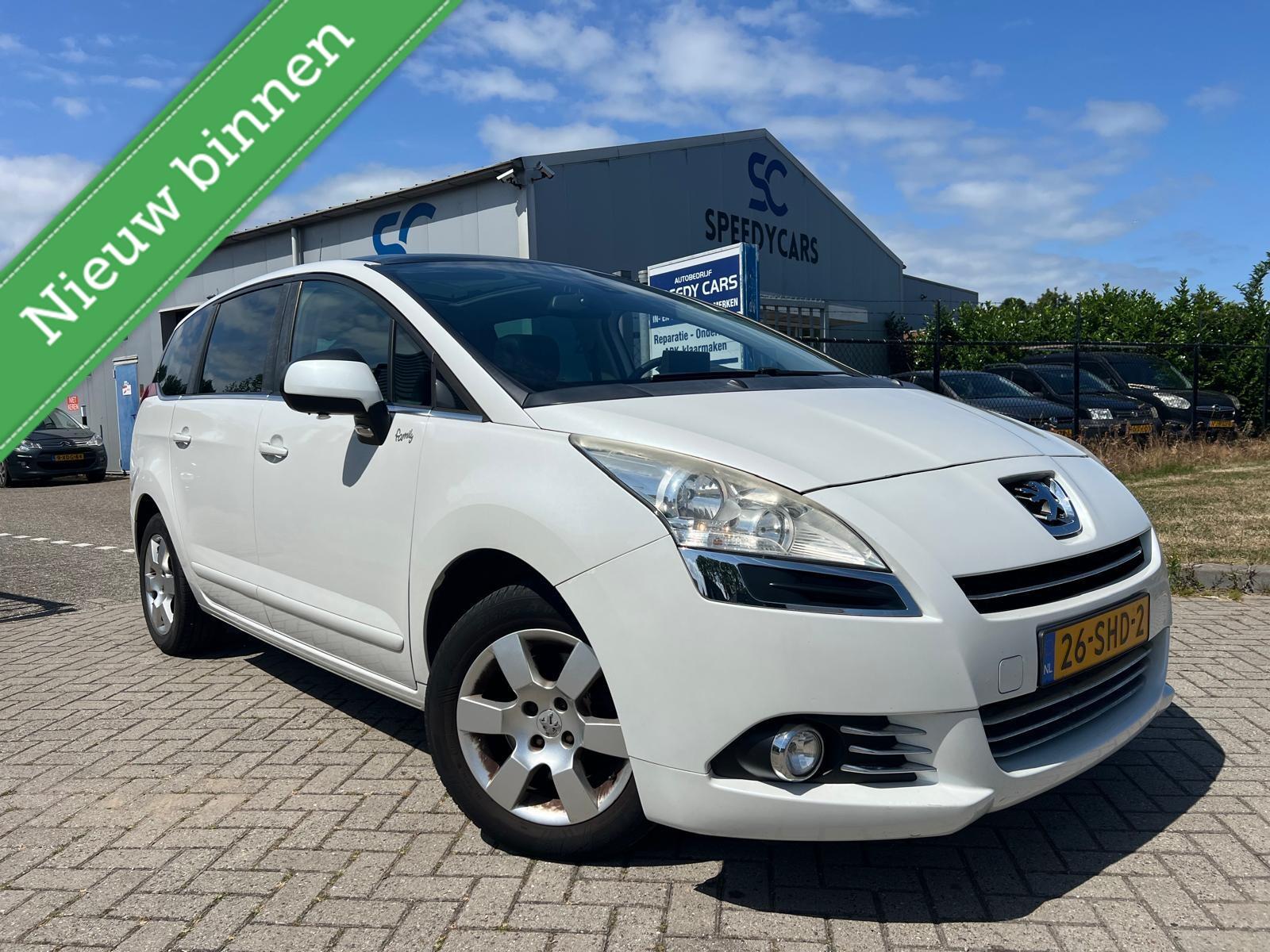 Peugeot 5008 1.6 THP Family 7Persoons Cruise Leer Clima Pano 2011 - voorkant