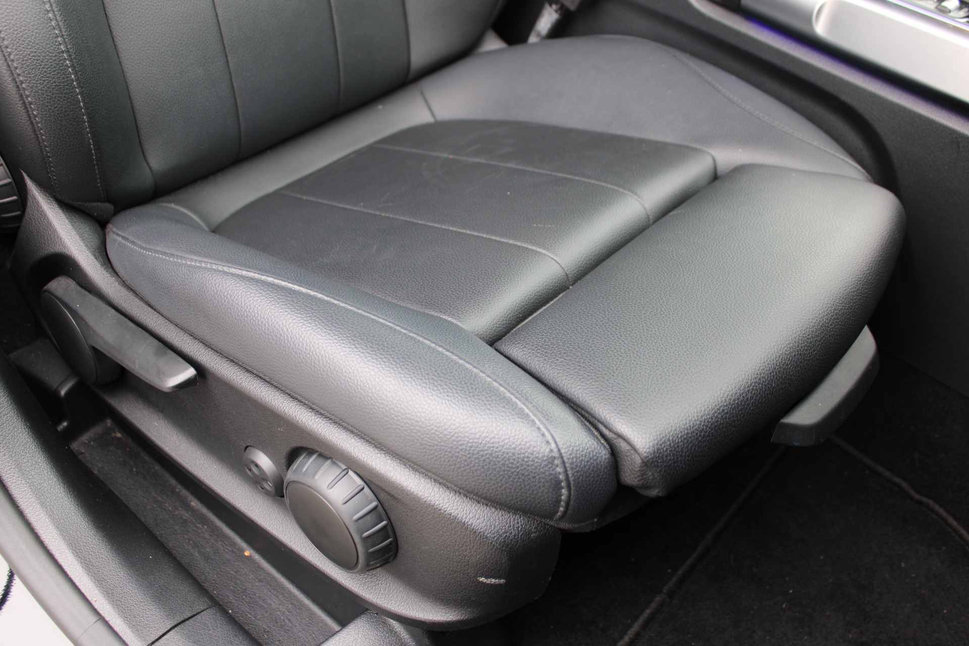 Foto van Mercedes-Benz GLB
