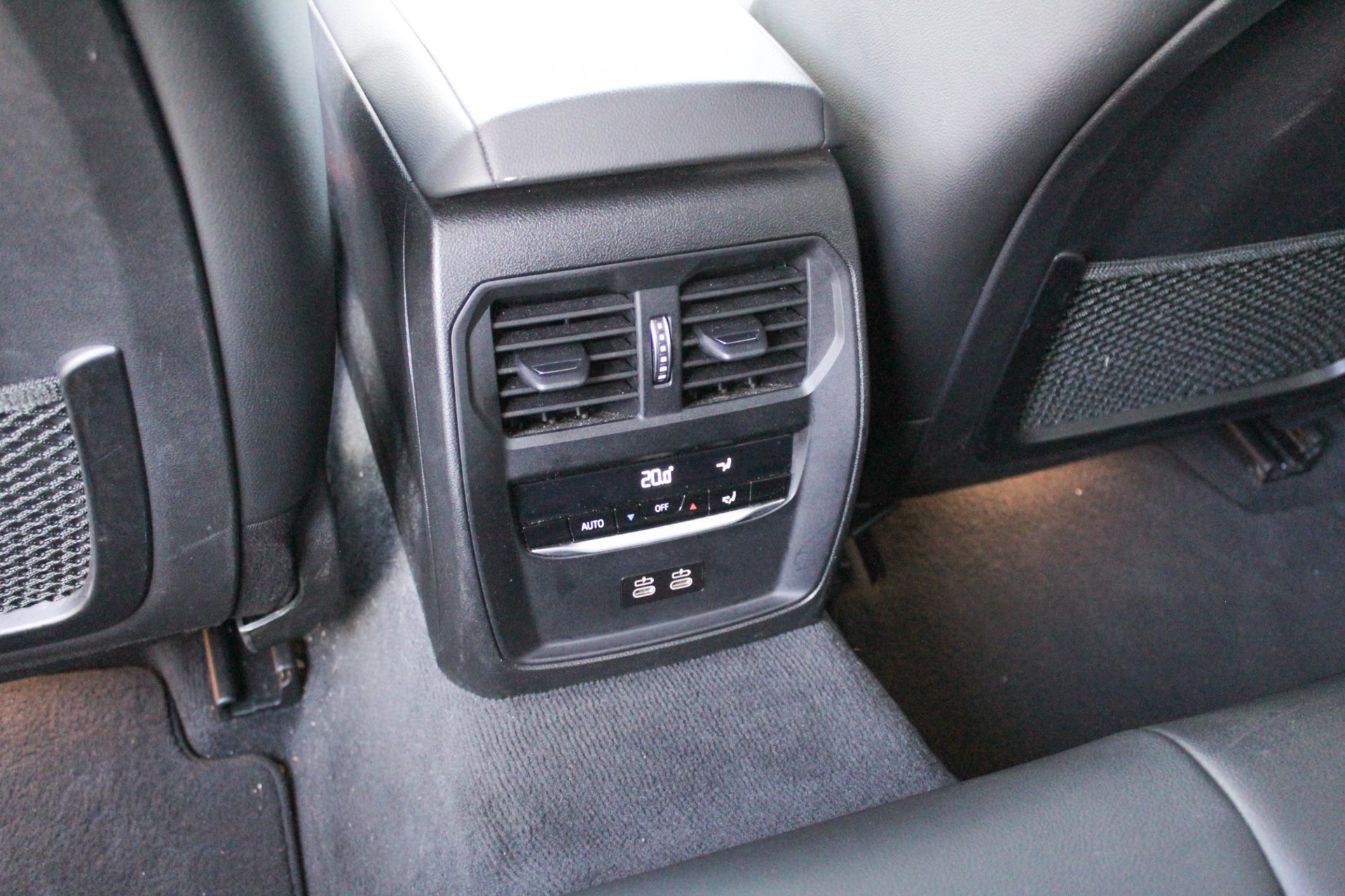 Foto van BMW 330e xDrive