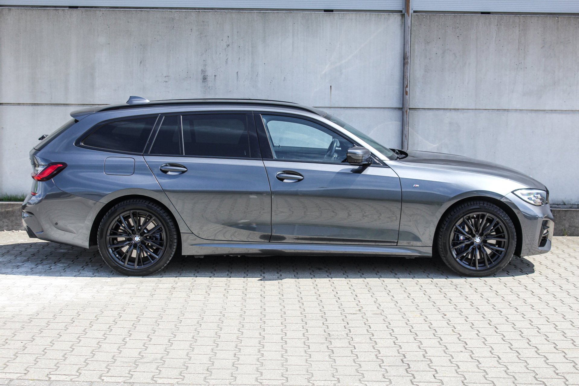 Foto van BMW 330e xDrive