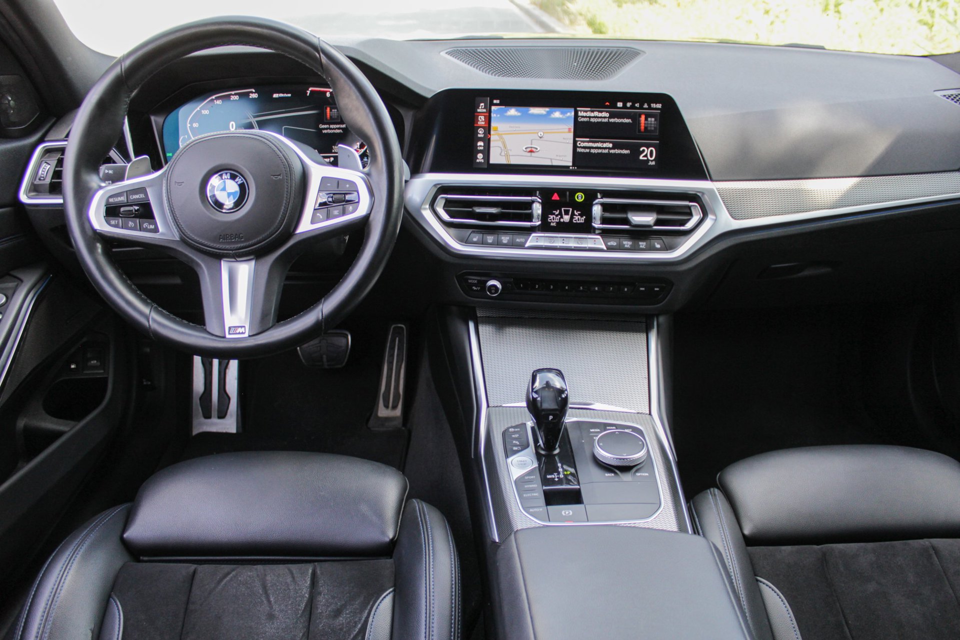 Foto van BMW 330e xDrive
