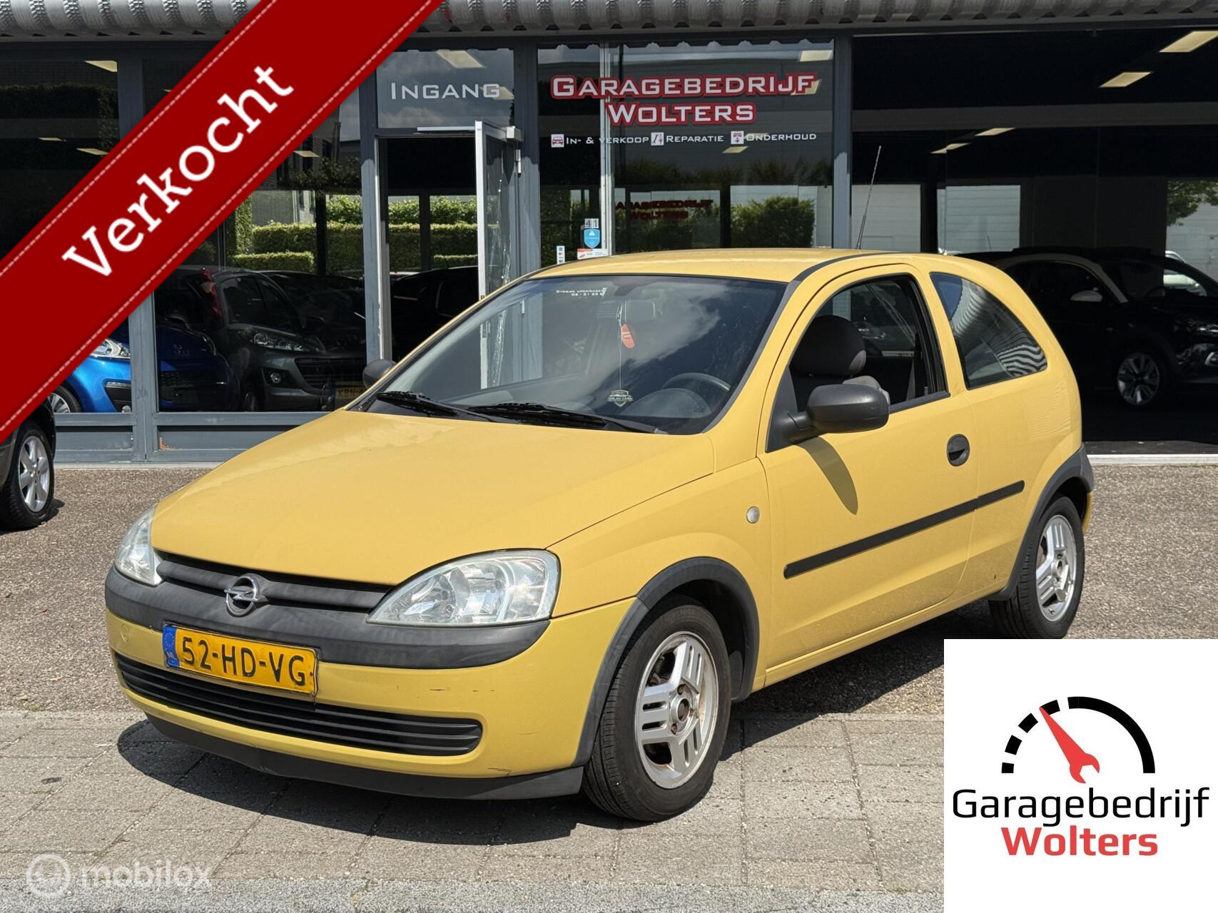 Opel Corsa-c 1.2-16V nw apk nieuwe banden 2001 - voorkant