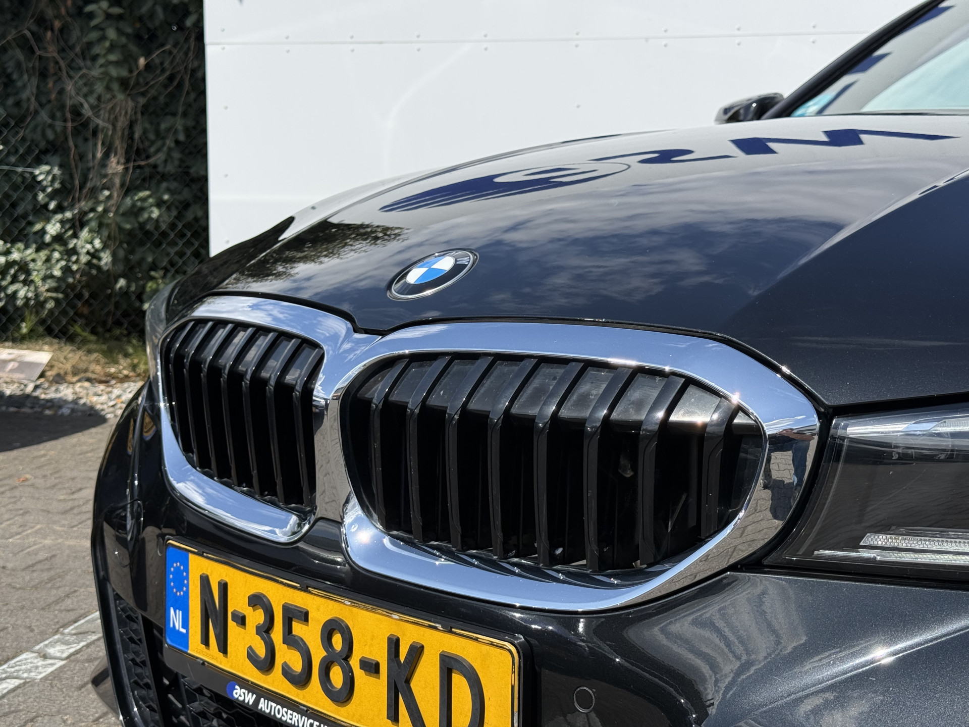 Foto van BMW 330i