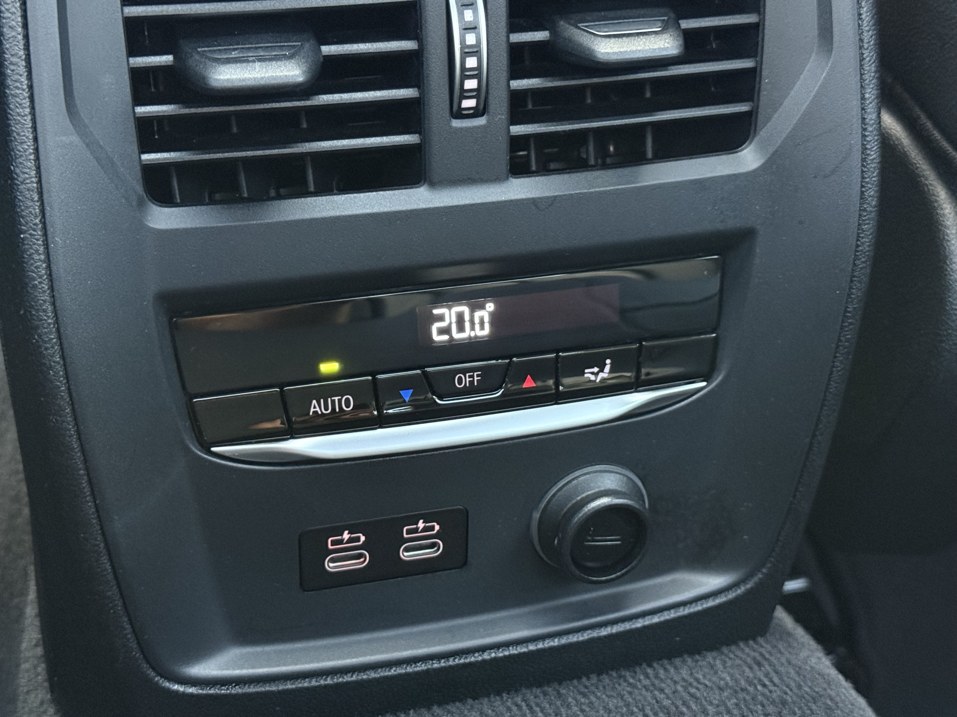 Foto van BMW 330i
