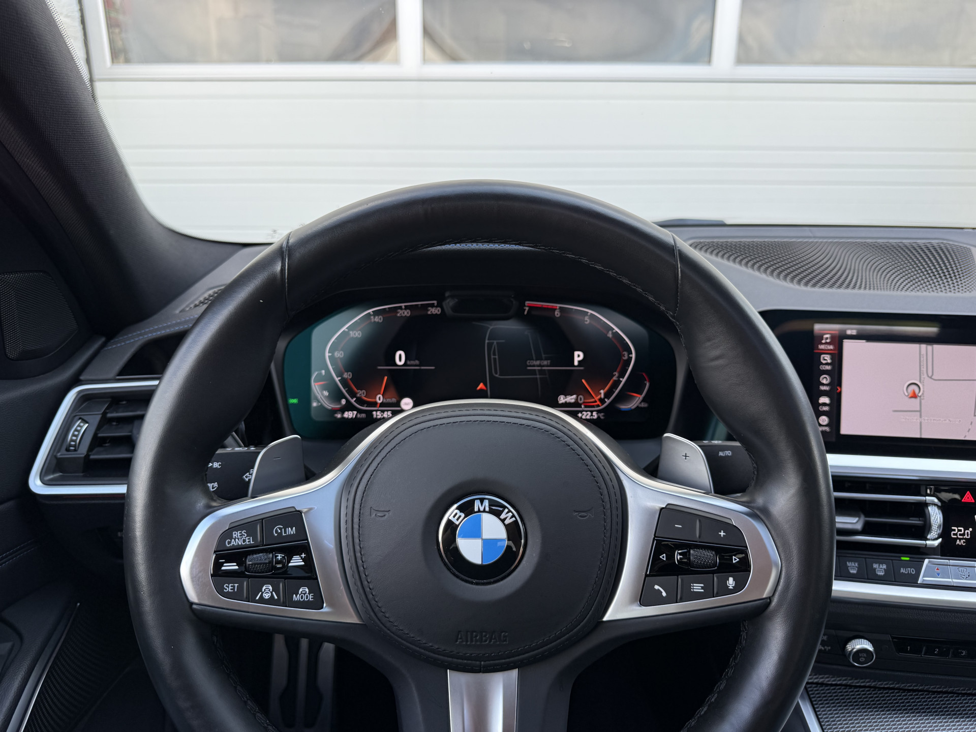 Foto van BMW 330i