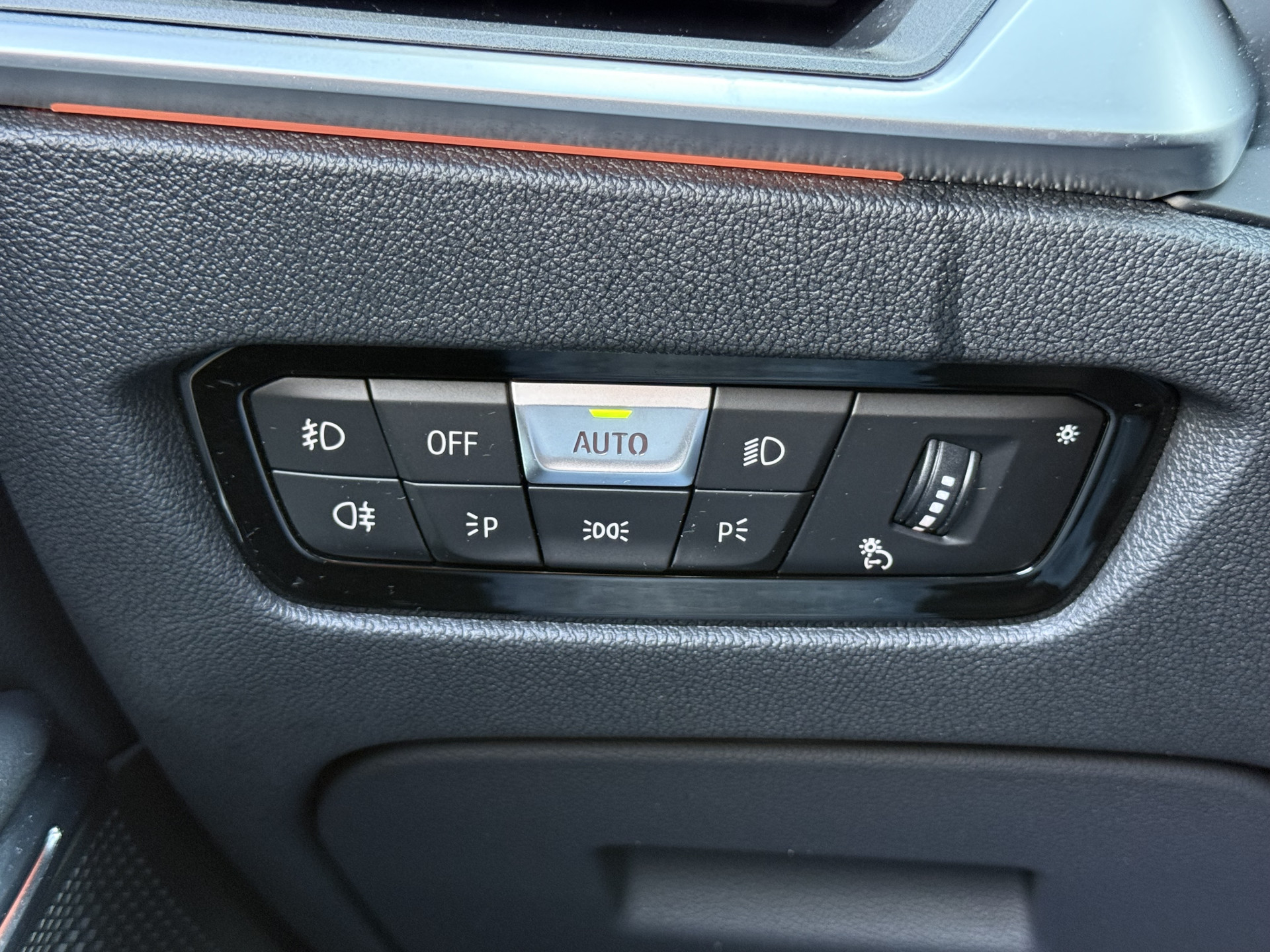 Foto van BMW 330i