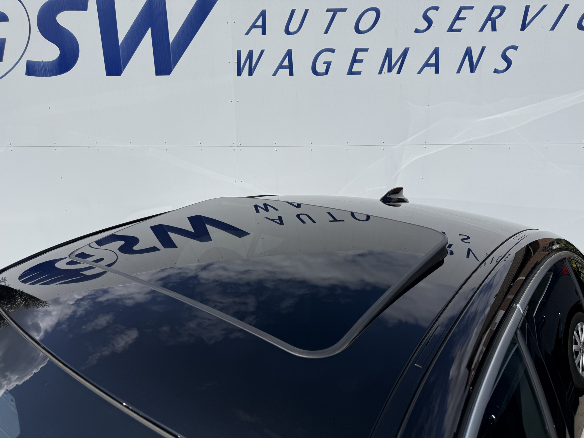 Foto van BMW 330i
