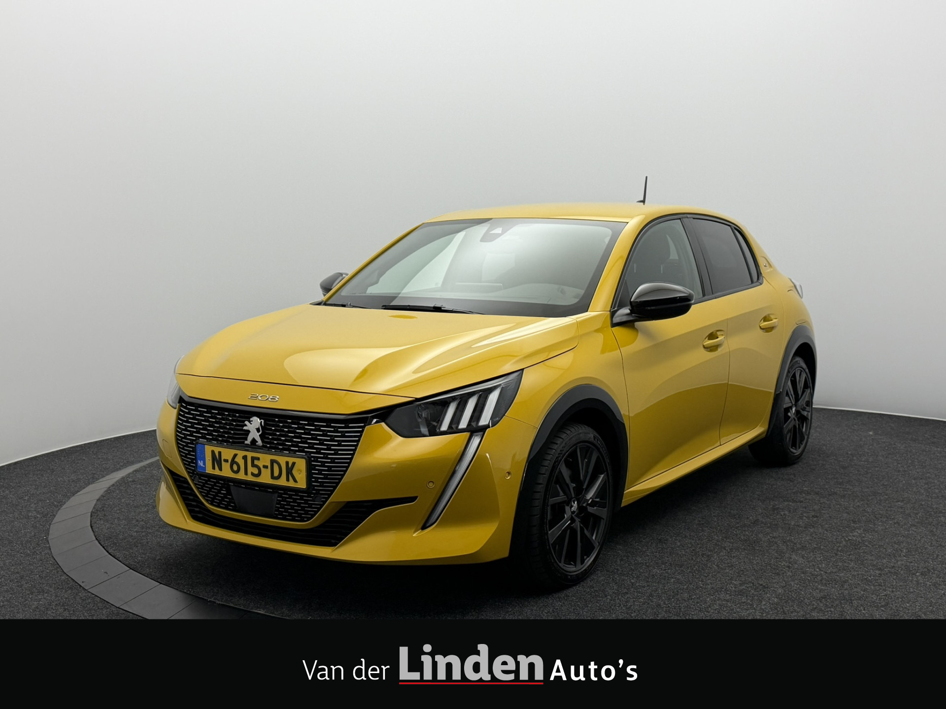 Peugeot 208 1.2 PureTech GT Pack | 3D i-Cockpit | Camera | Carplay&Android | Stoelverwarming | Sfeerverlichting 2021 - voorkant