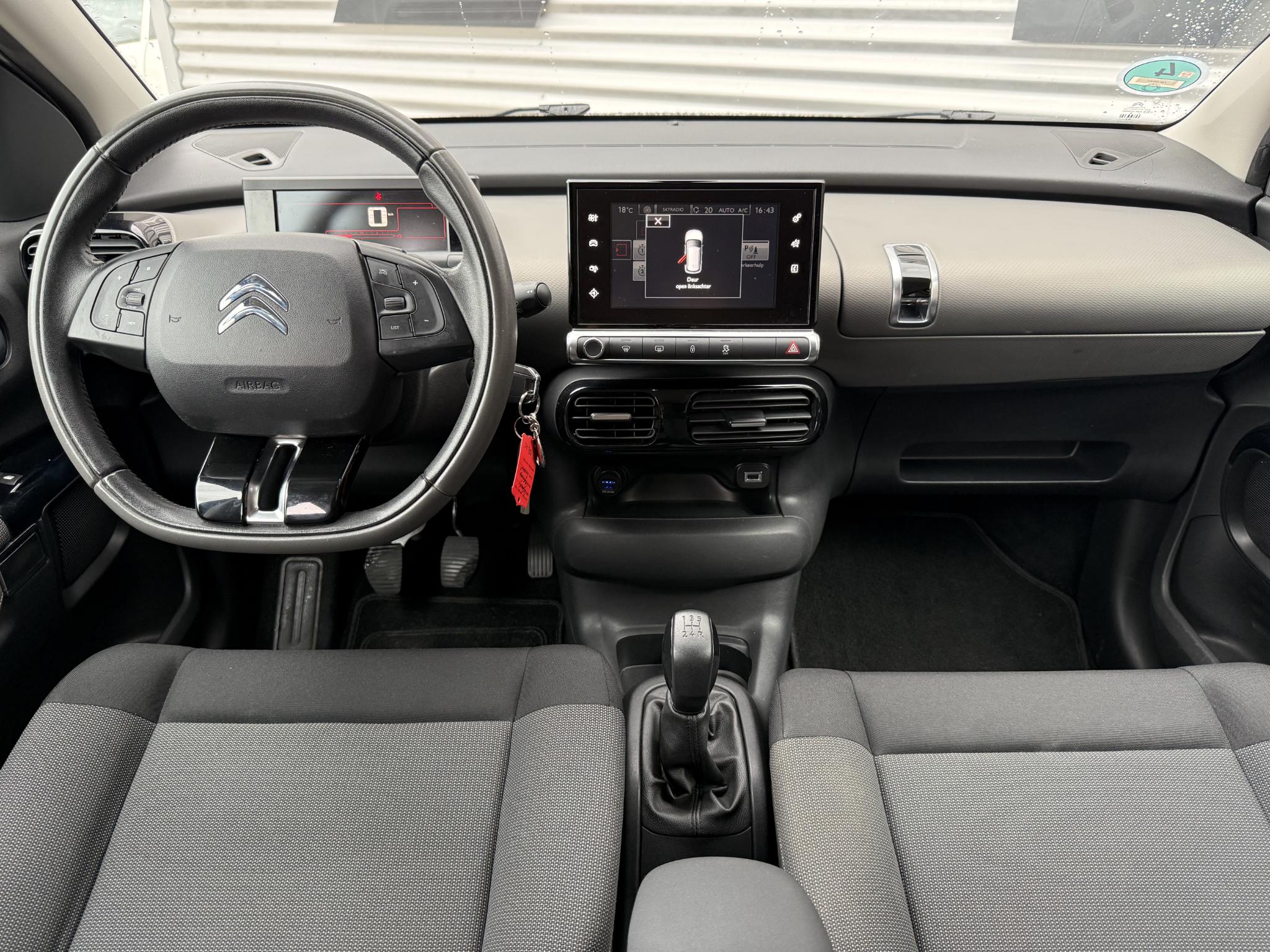 Foto van Citroen C4 Cactus